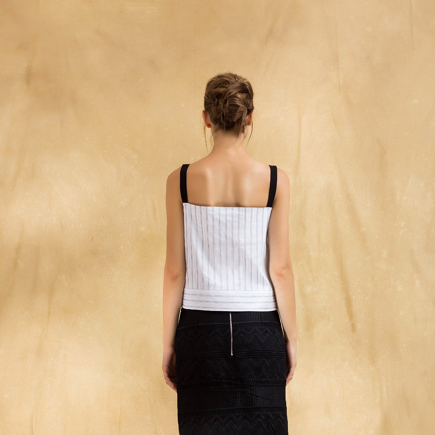 Top asymétrique avec ceinture nouée - Smart & Joy