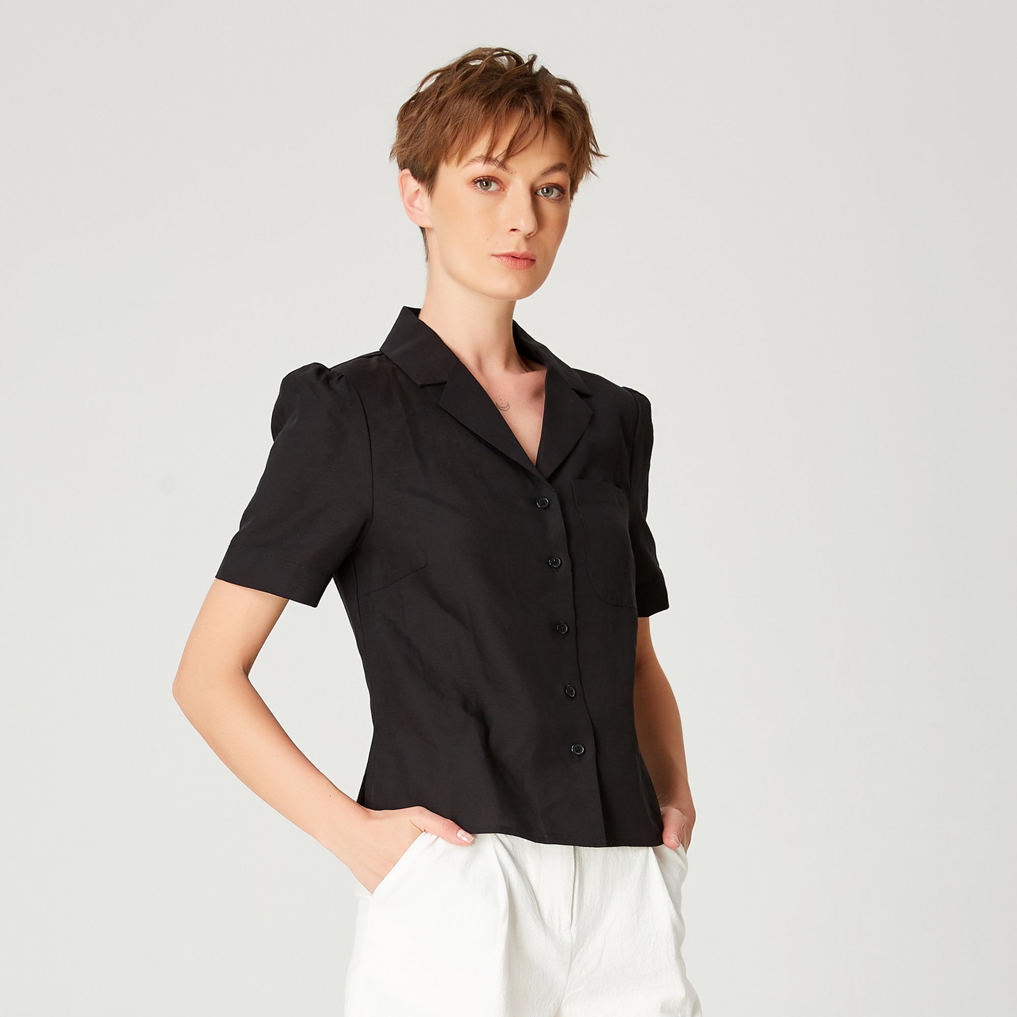 Chemise droite en lin à manches courtes