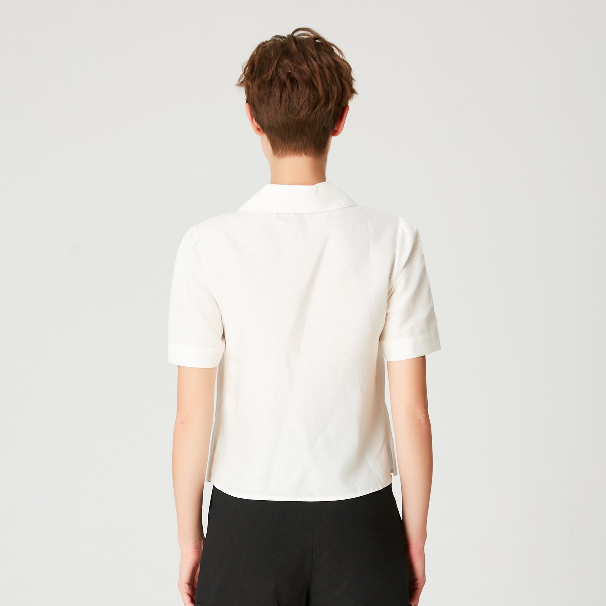 Chemise droite en lin à manches courtes
