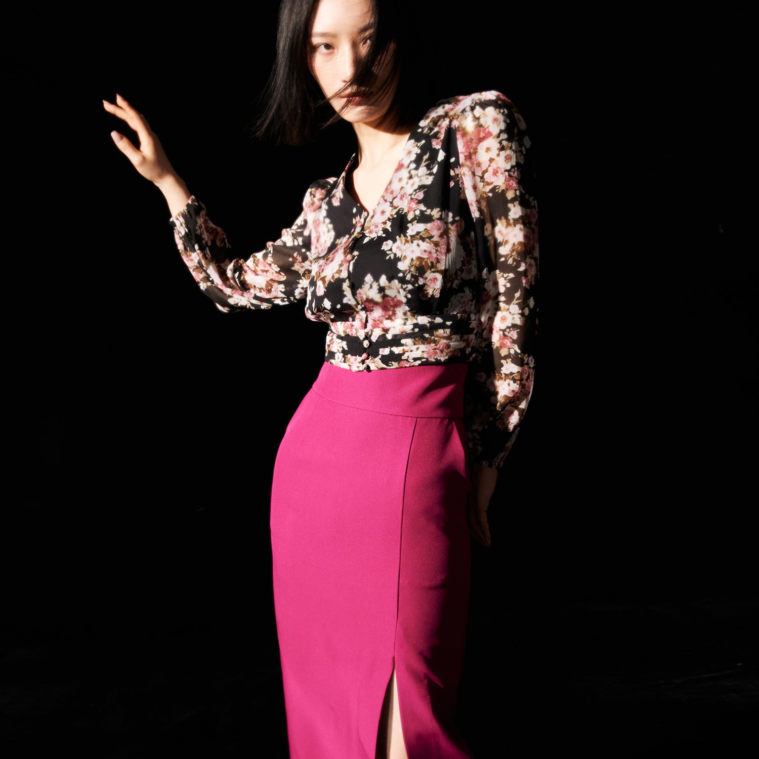 Blouse courte à imprimé fleuri
