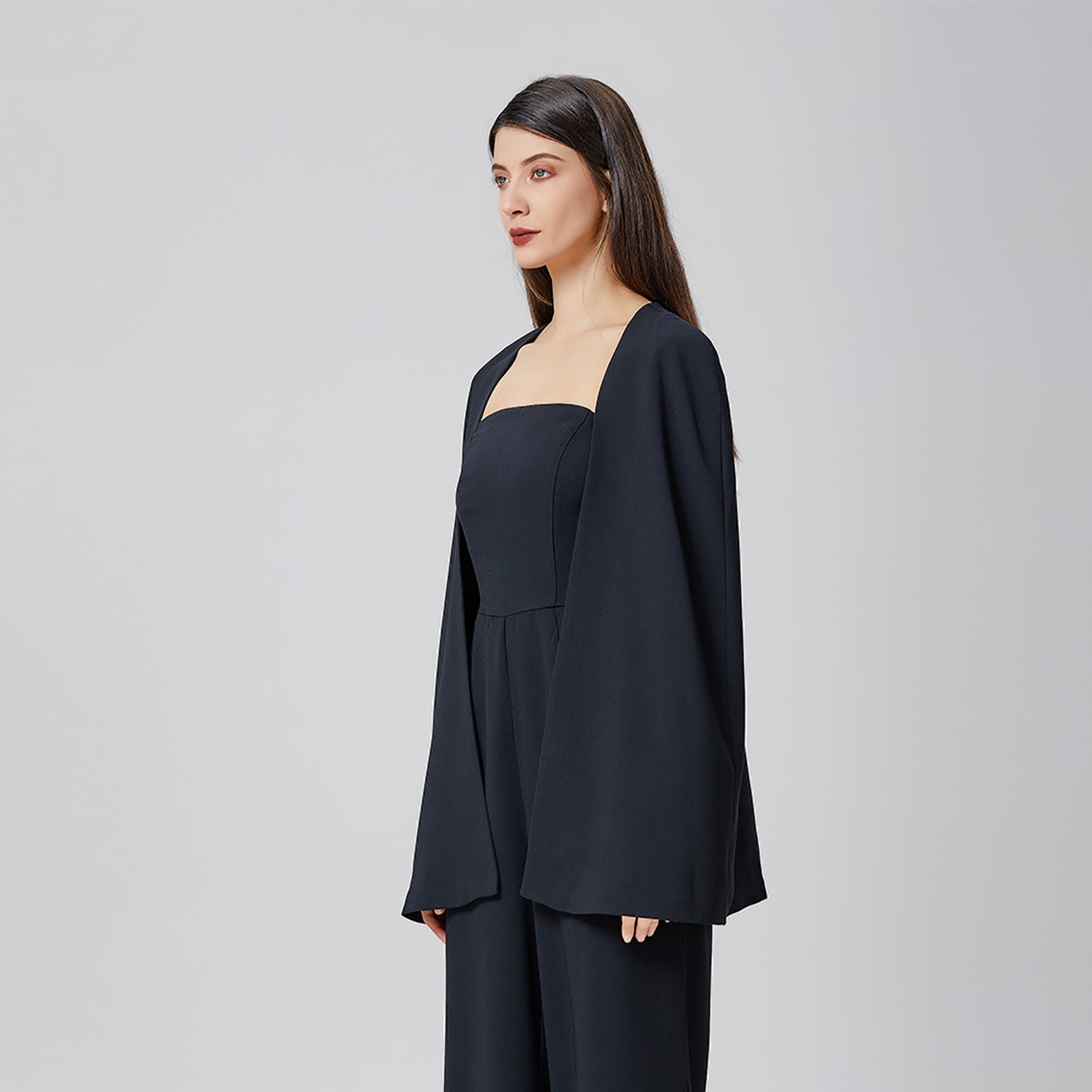 Cape soirée minimaliste