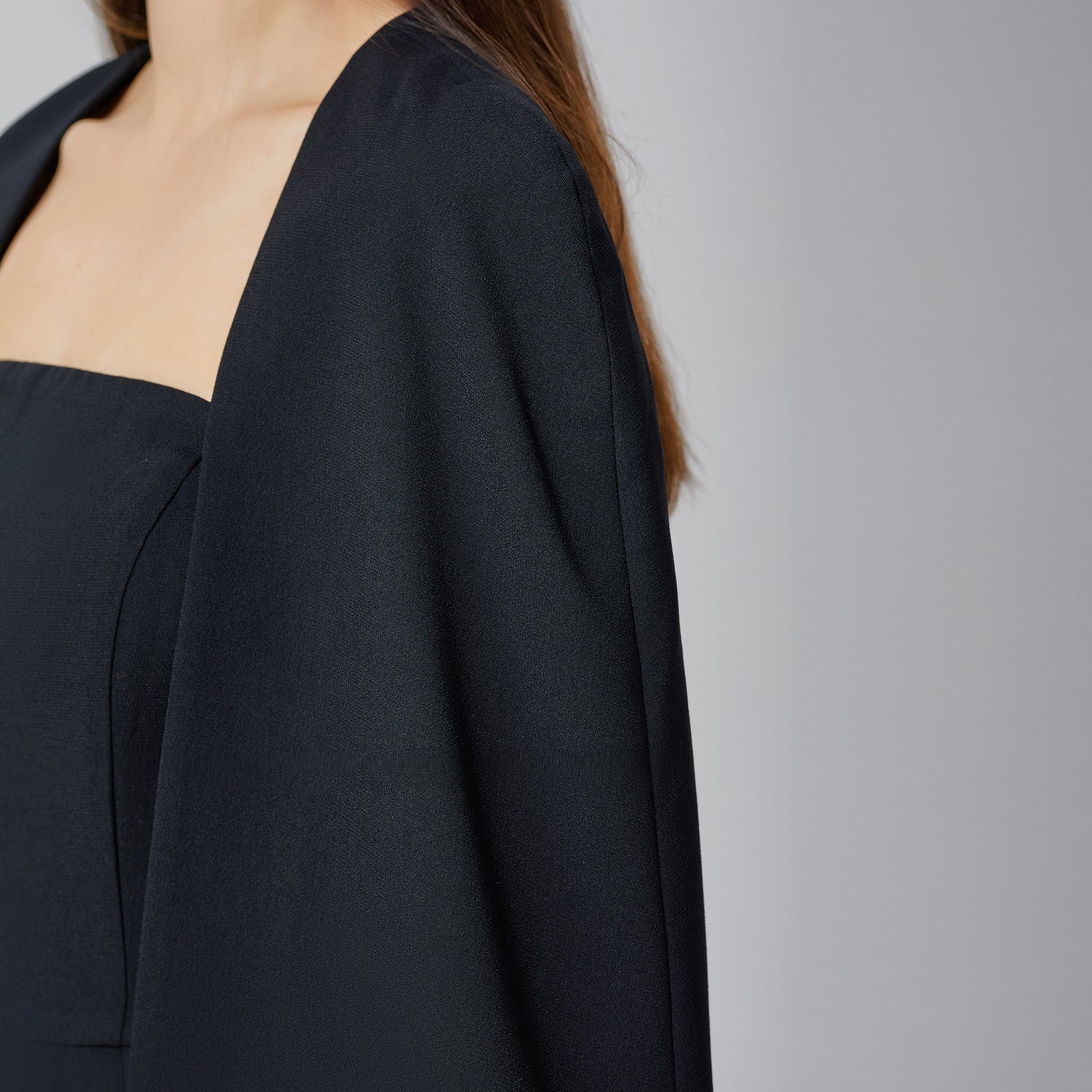 Cape soirée minimaliste