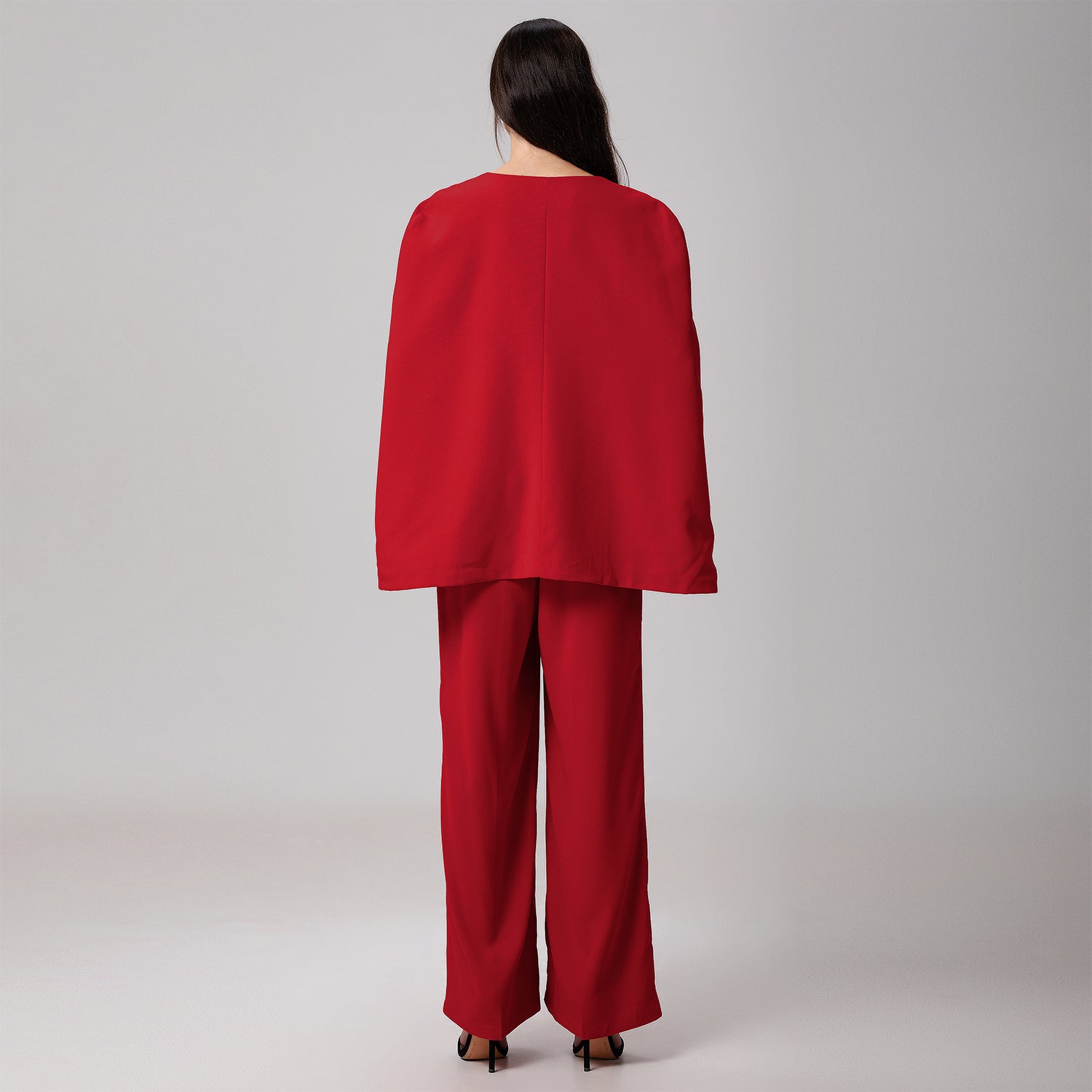 Cape soirée minimaliste