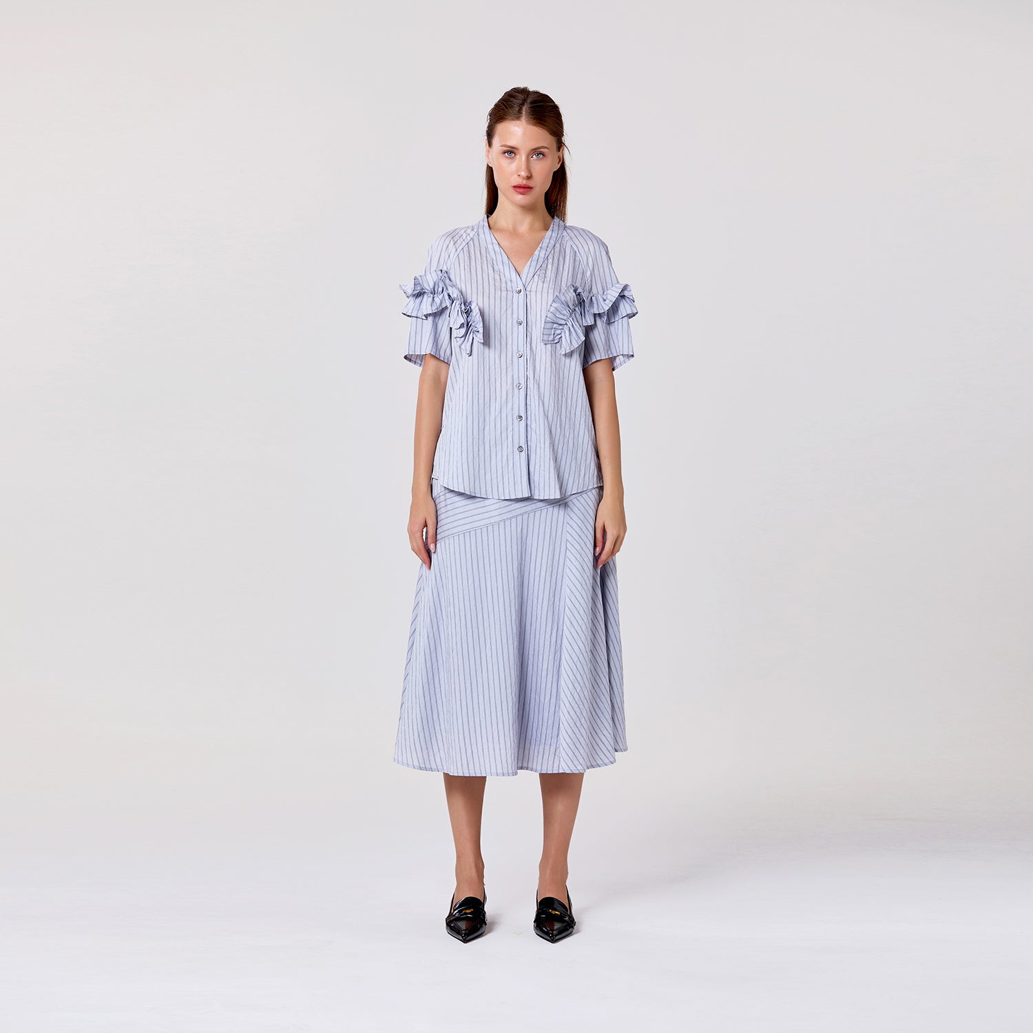 Blouse fluide à volants et col V