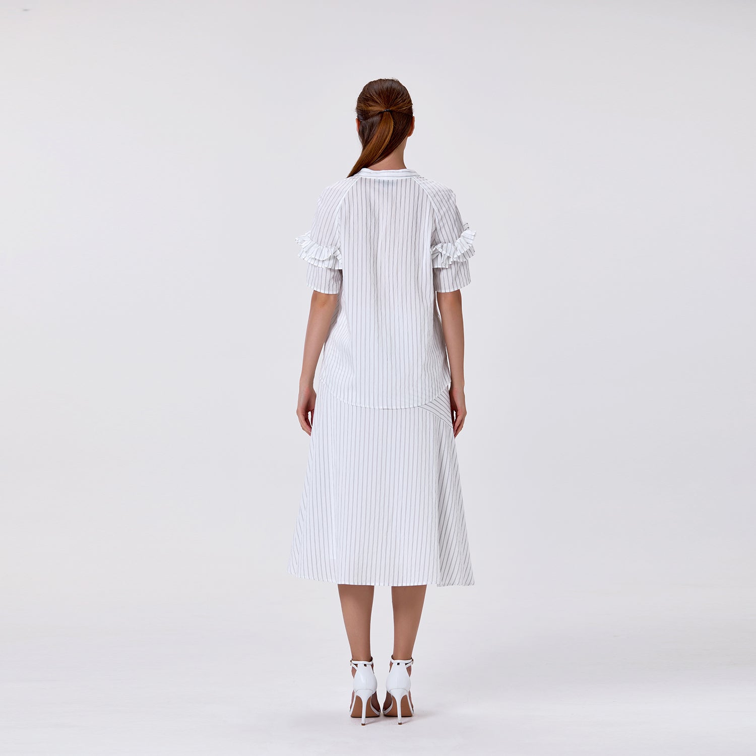 Blouse fluide à volants et col V