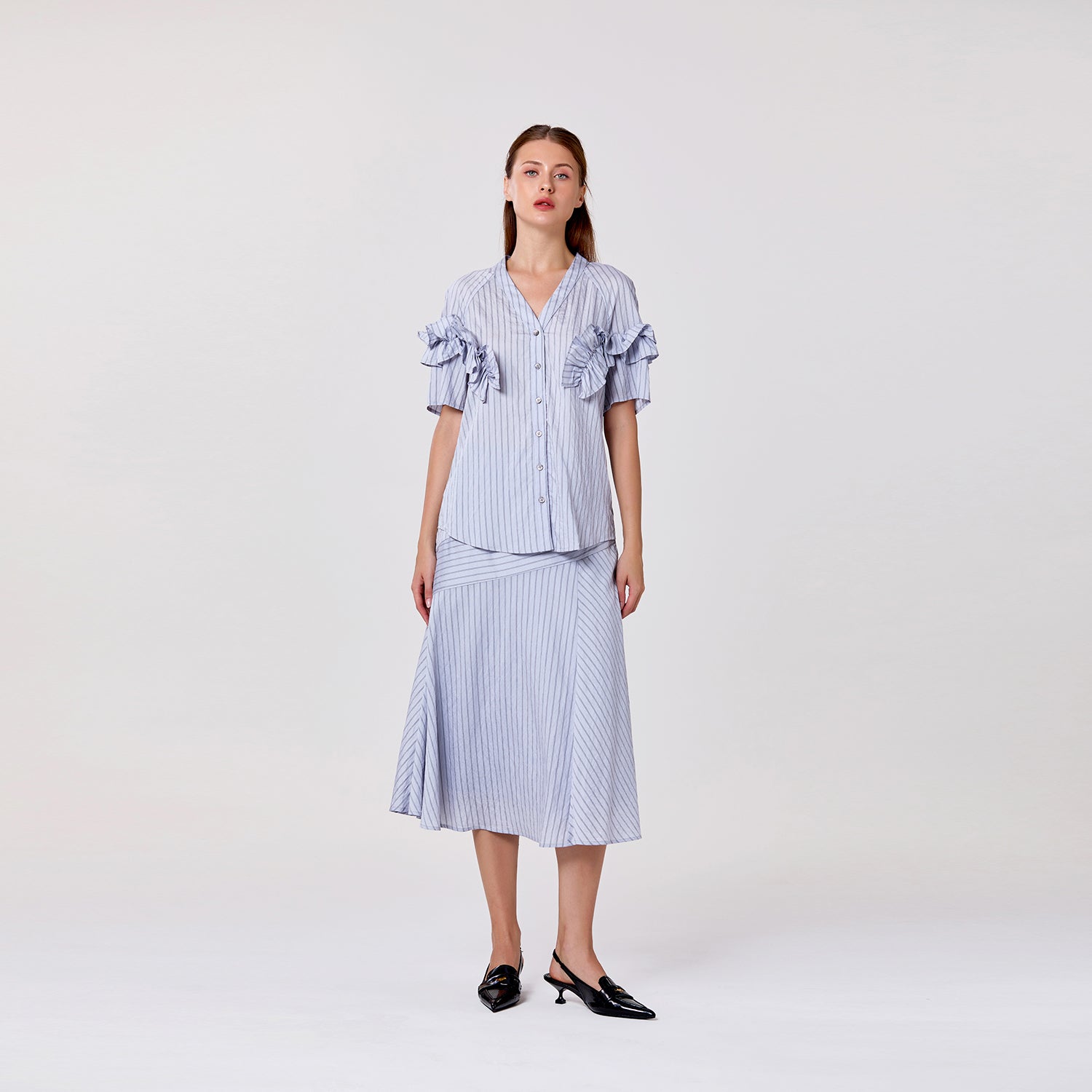 Blouse fluide à volants et col V