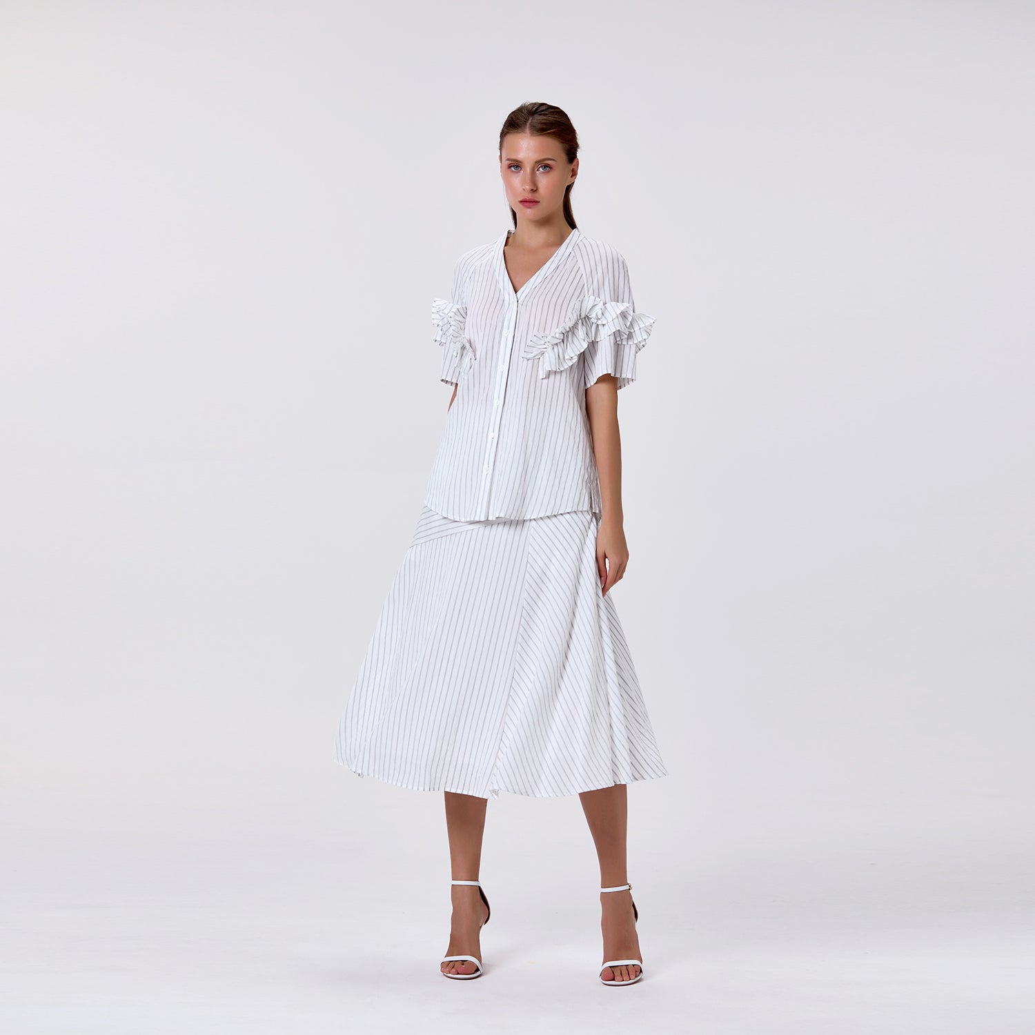 Blouse fluide à volants et col V