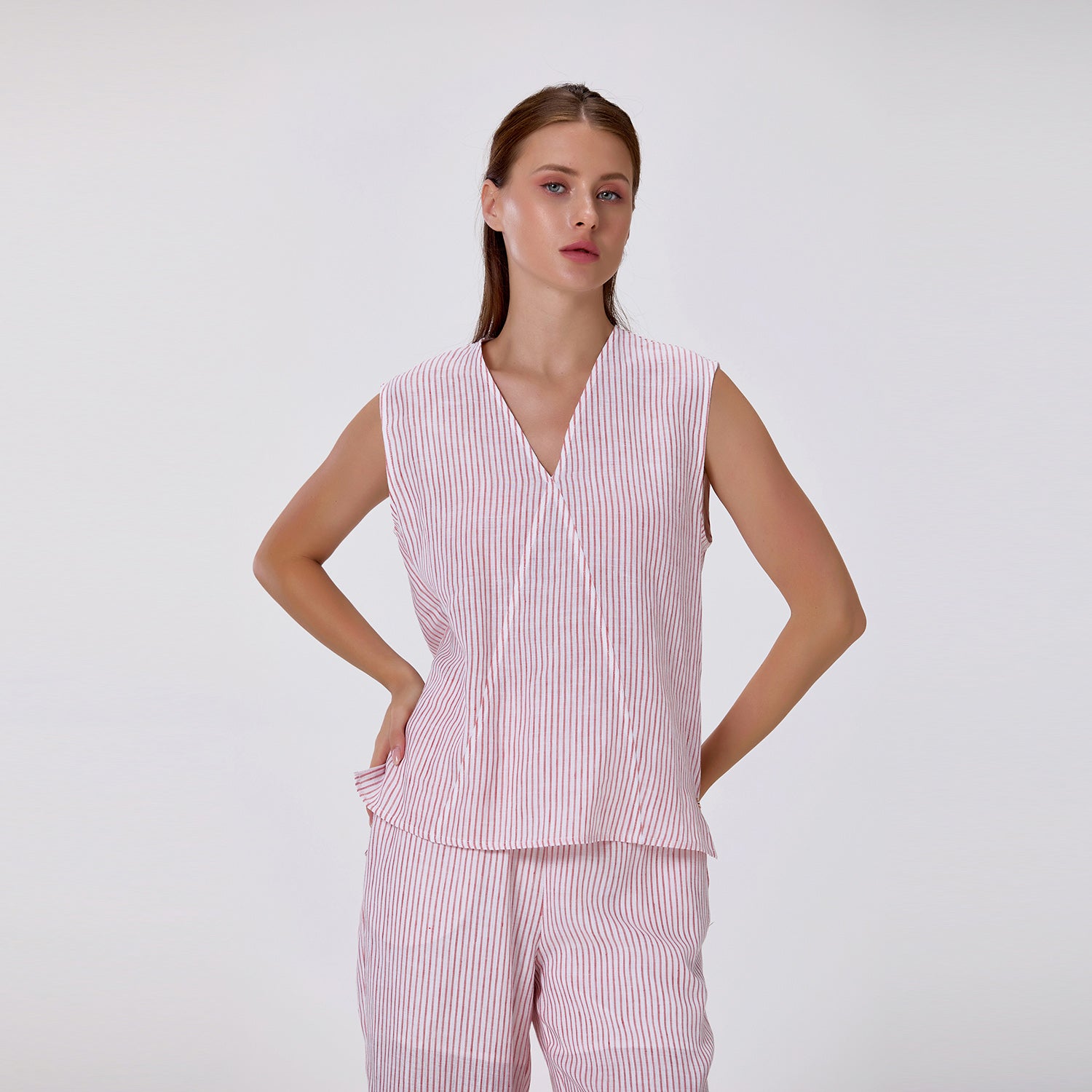 Top sans manches en lin