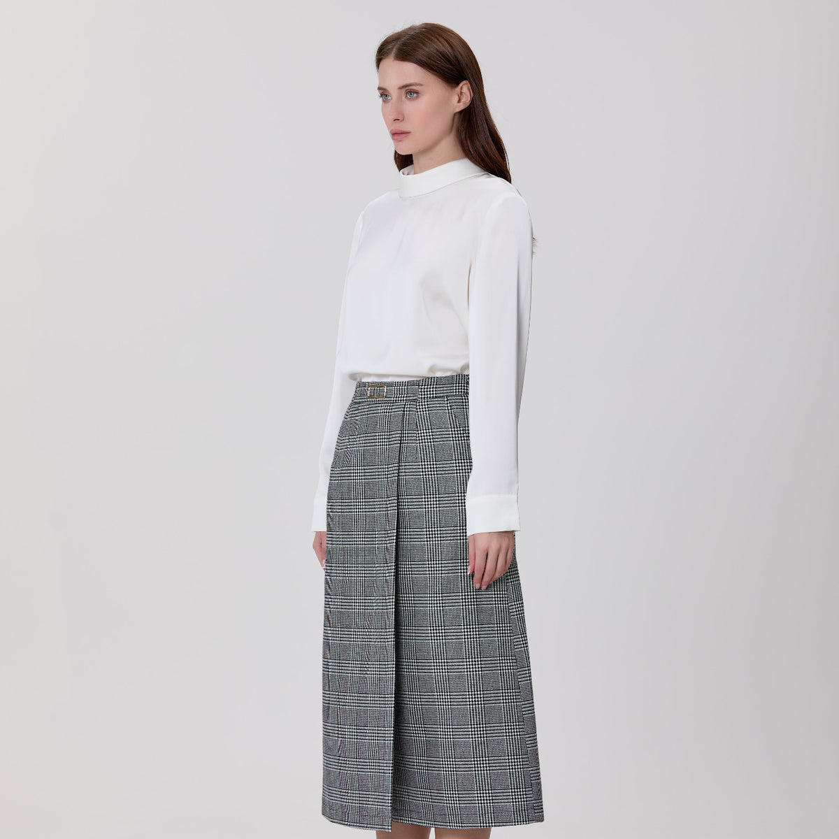Blouse  à col montant et manches longues