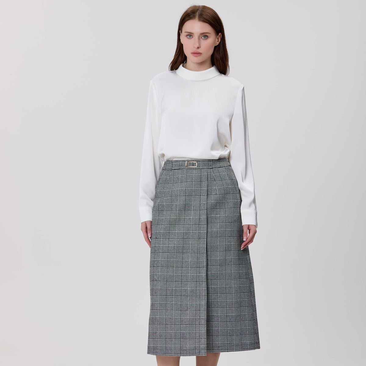Blouse  à col montant et manches longues