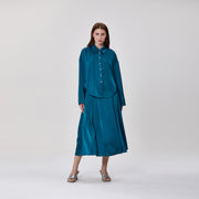 Chemise fluide oversize en satin à manches longues