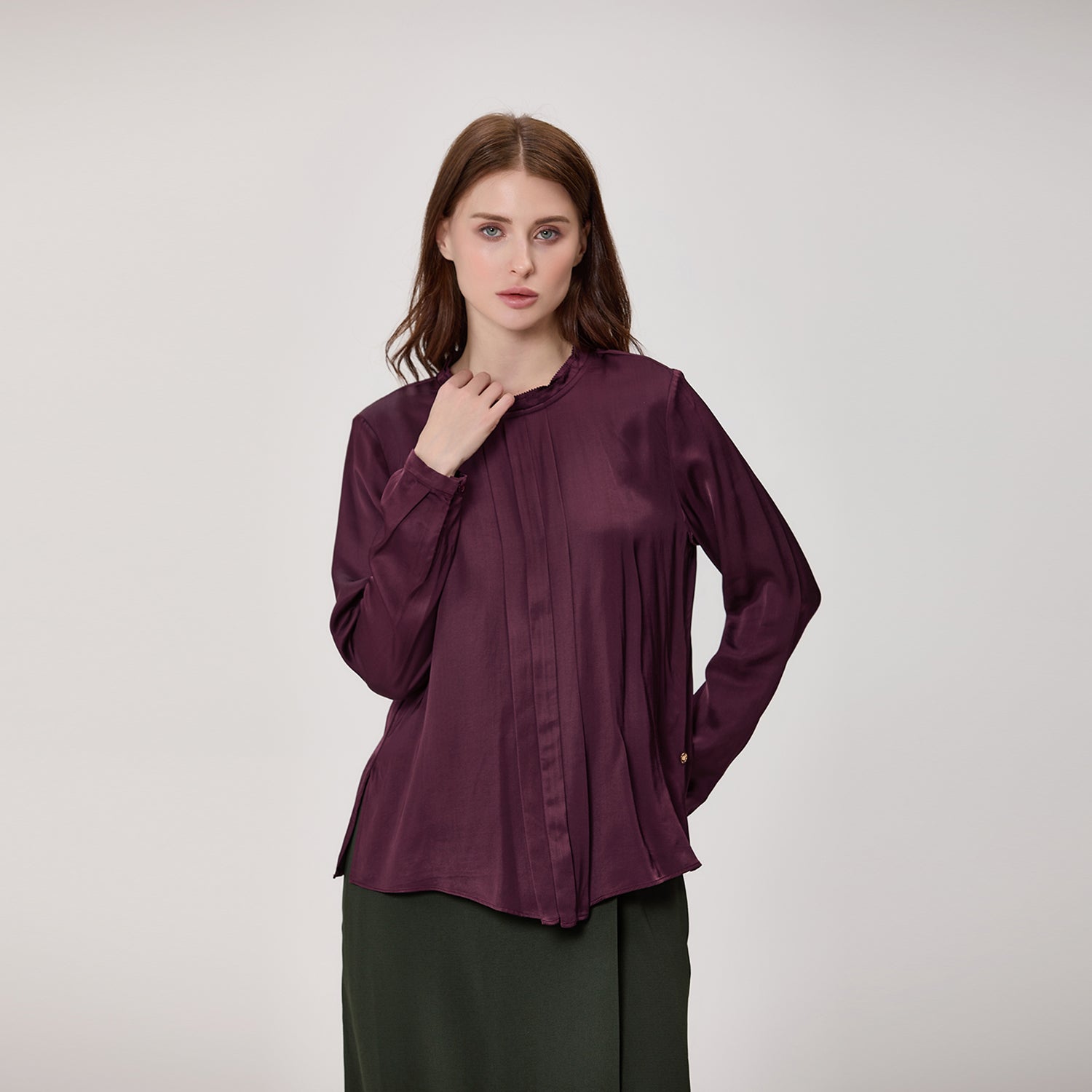 Blouse à manches longues avec plis sur le devant