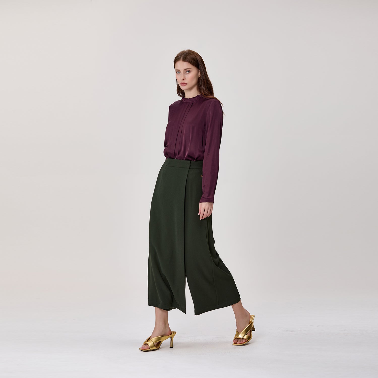 Blouse à manches longues avec plis sur le devant