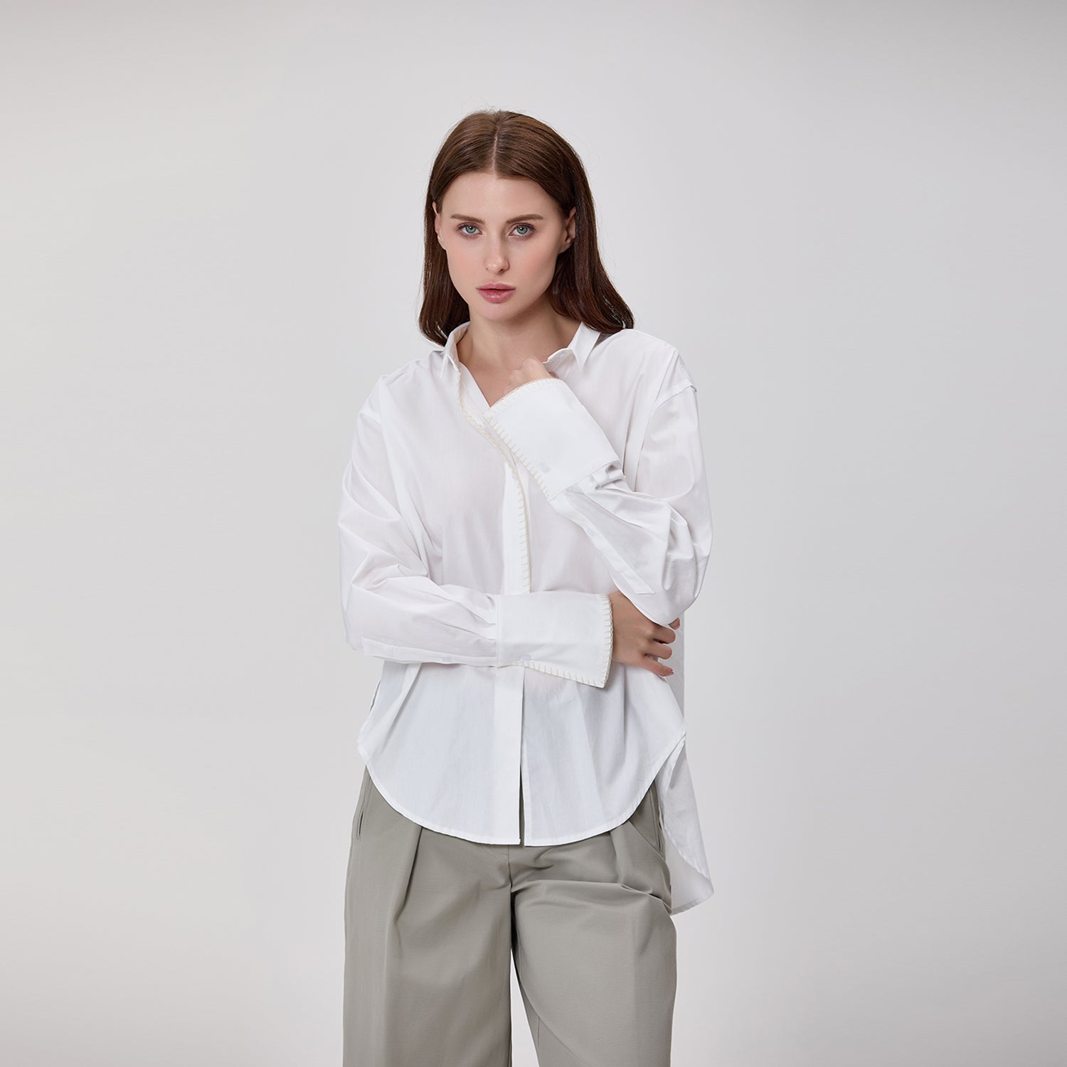 Chemise à col mao et coupe ample