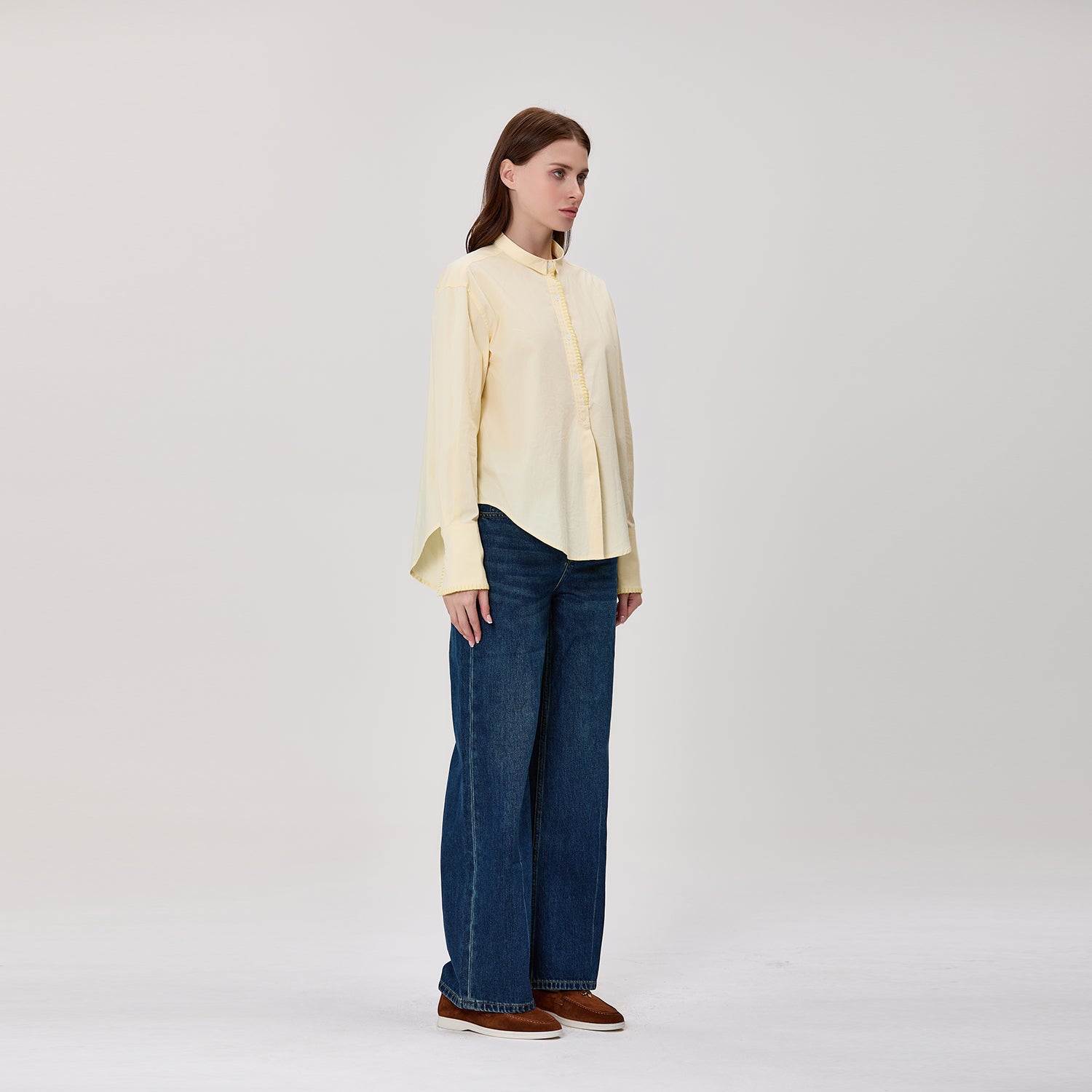 Chemise à col mao et coupe ample