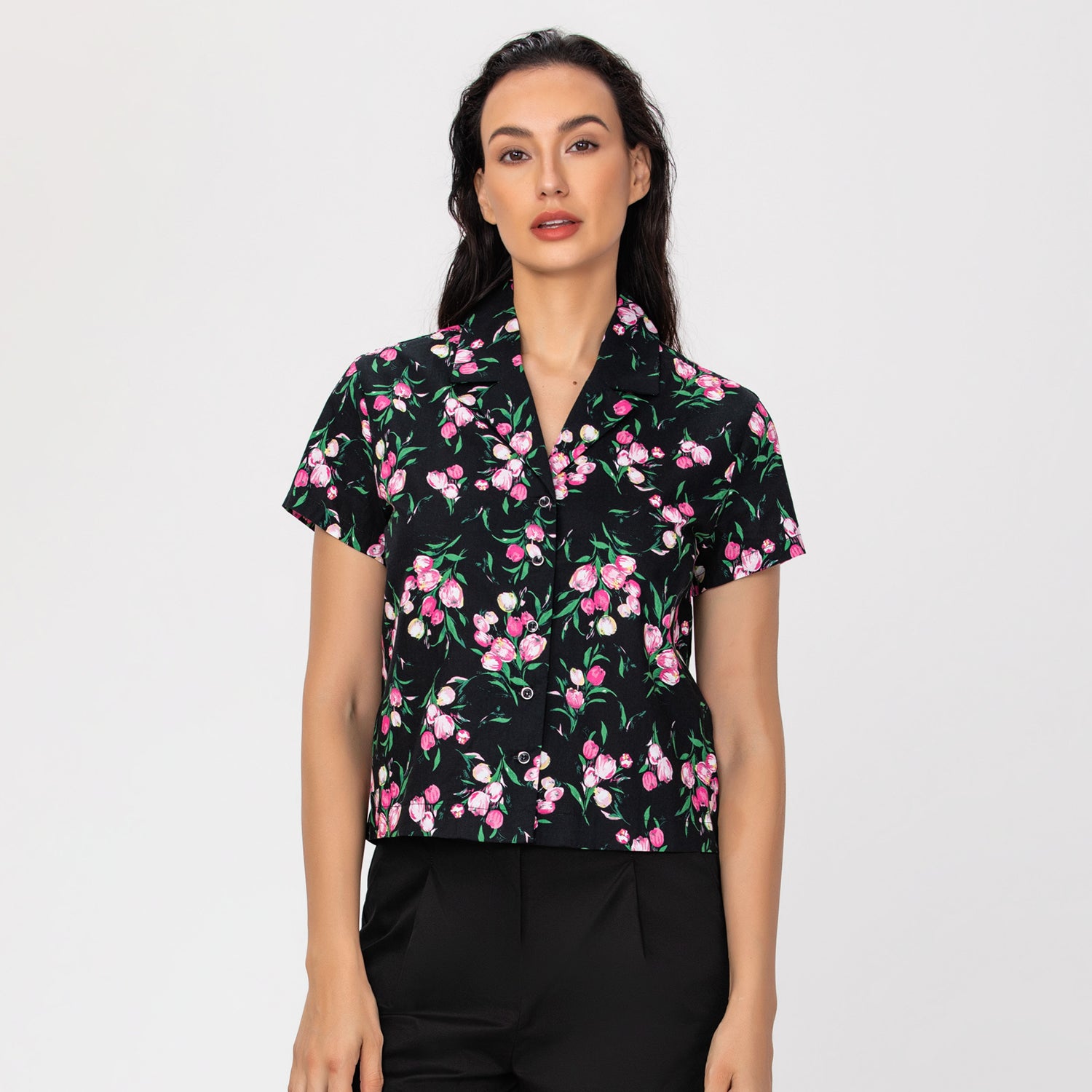 Chemise courte à imprimé fleuri