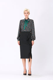 Jupe crayon asymétrique à volants et fente