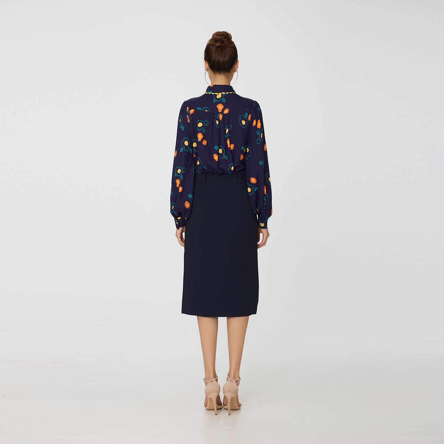 Chemise à imprimé fleuri abstrait et galon contrasté