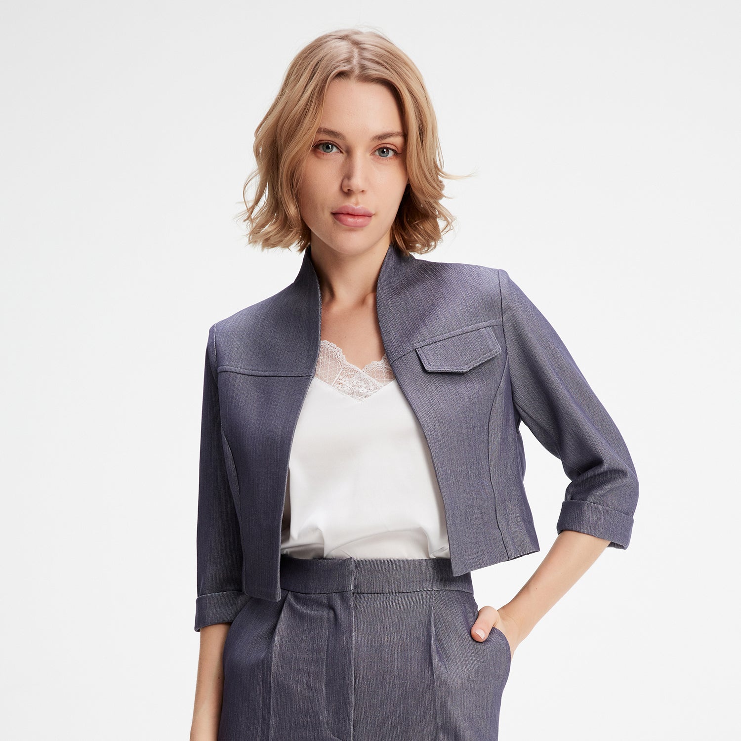 Veste courte minimaliste