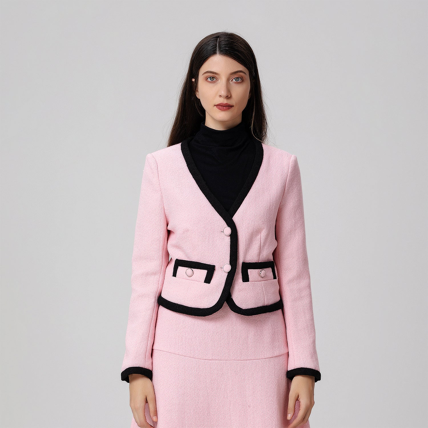 Veste courte à galon contrasté
