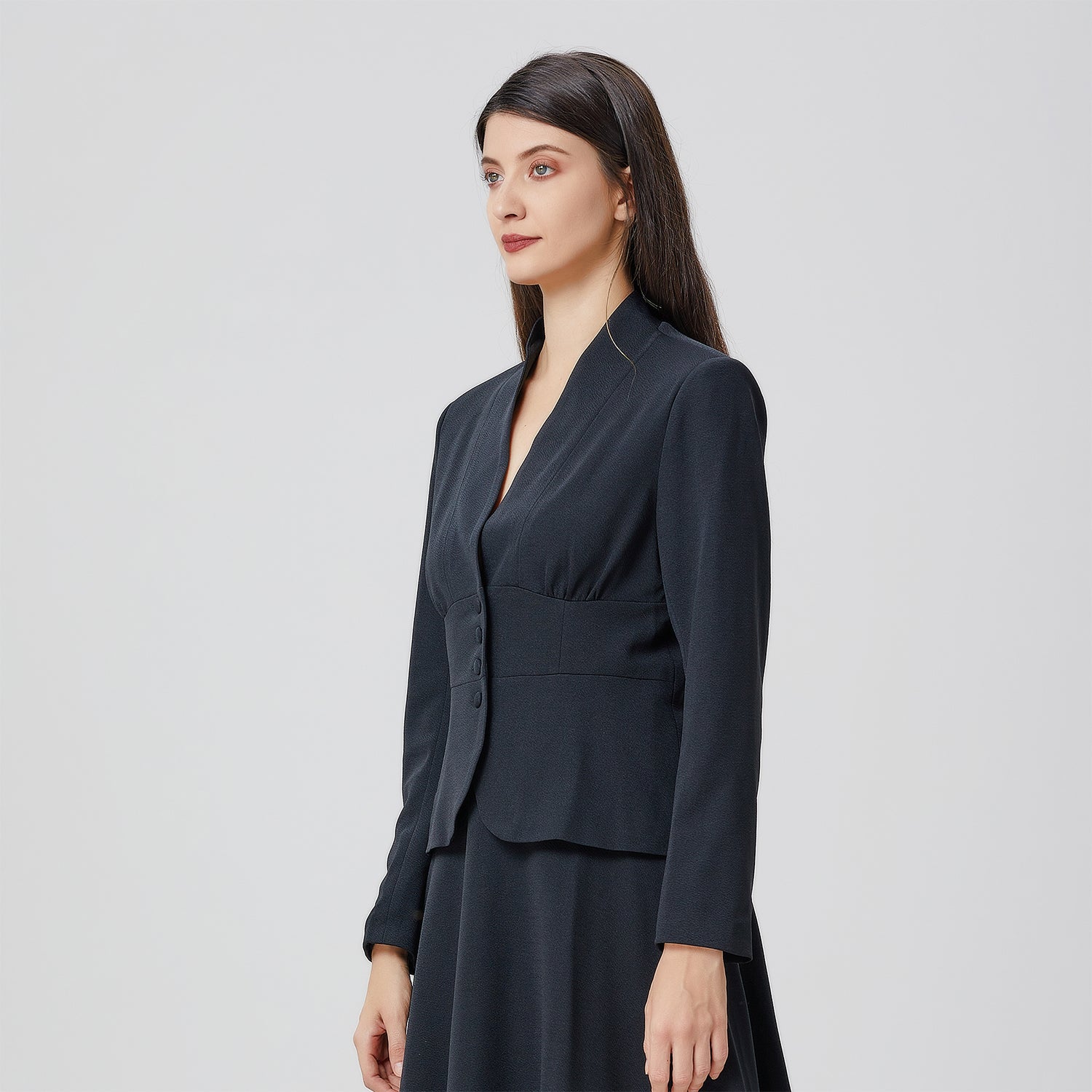 Veste cintrée et évasée
