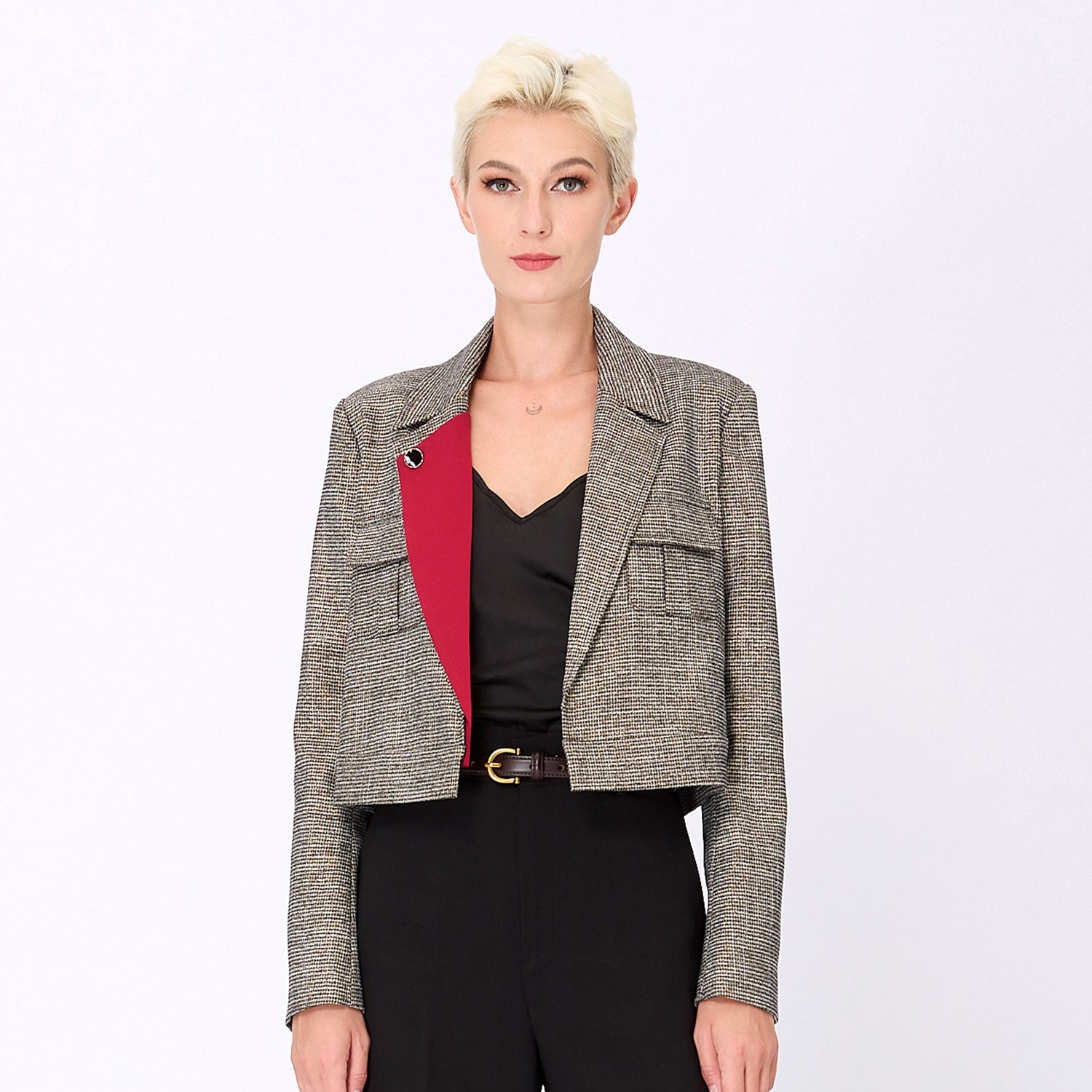 Veste de tailleur courte coupe « safari » et revers amovible