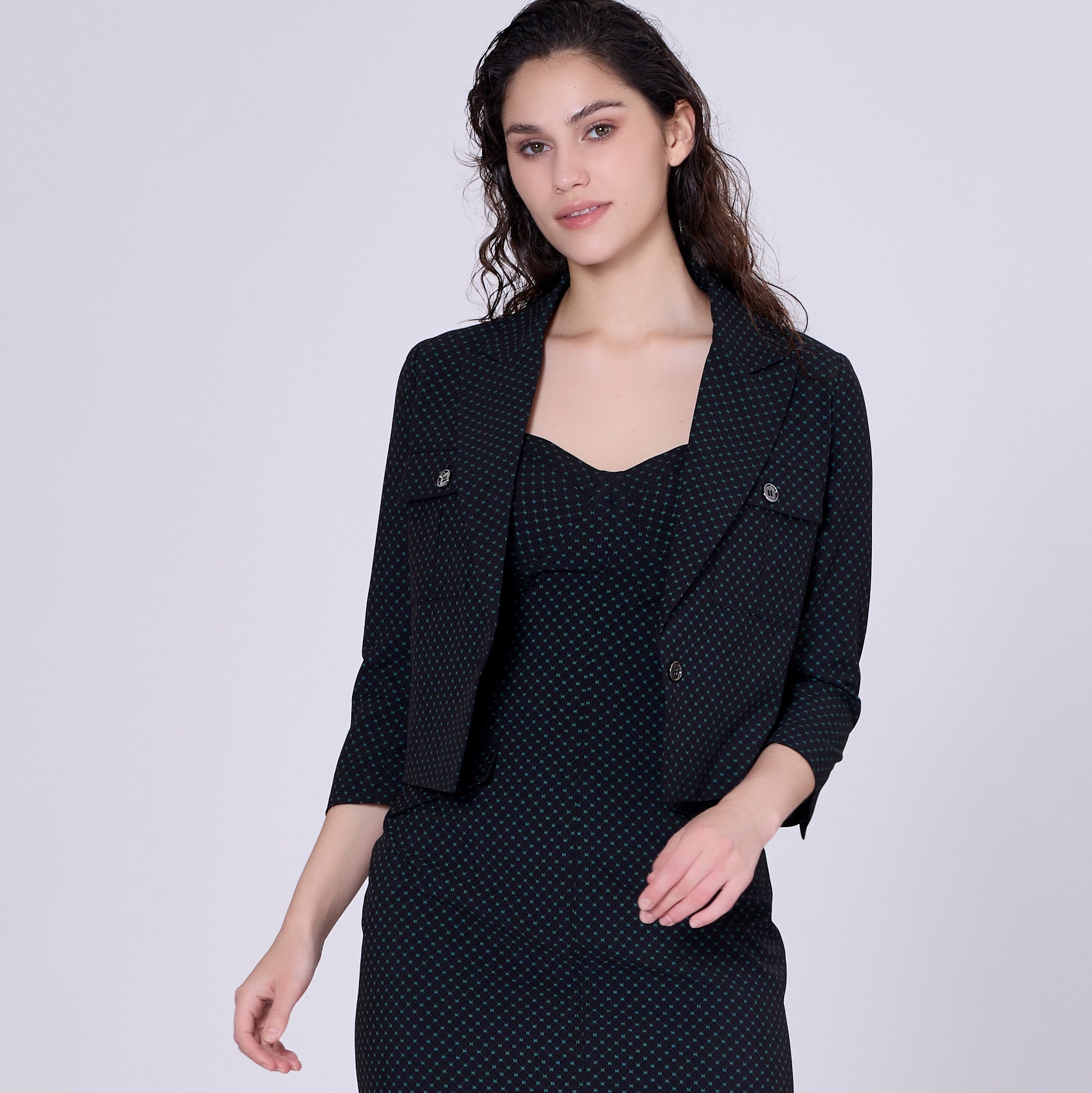 Veste courte à imprimé mini pois