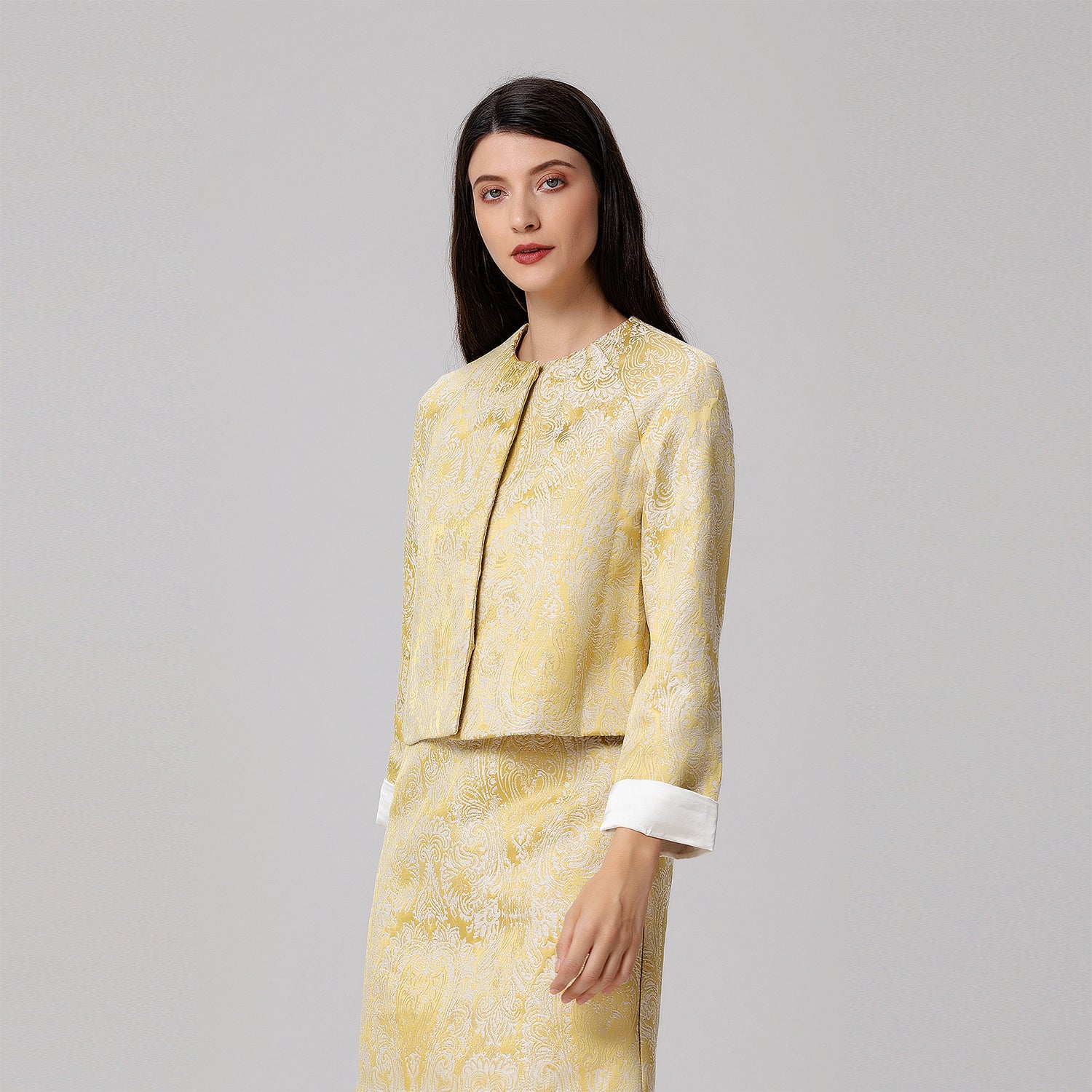 Veste courte en brocart