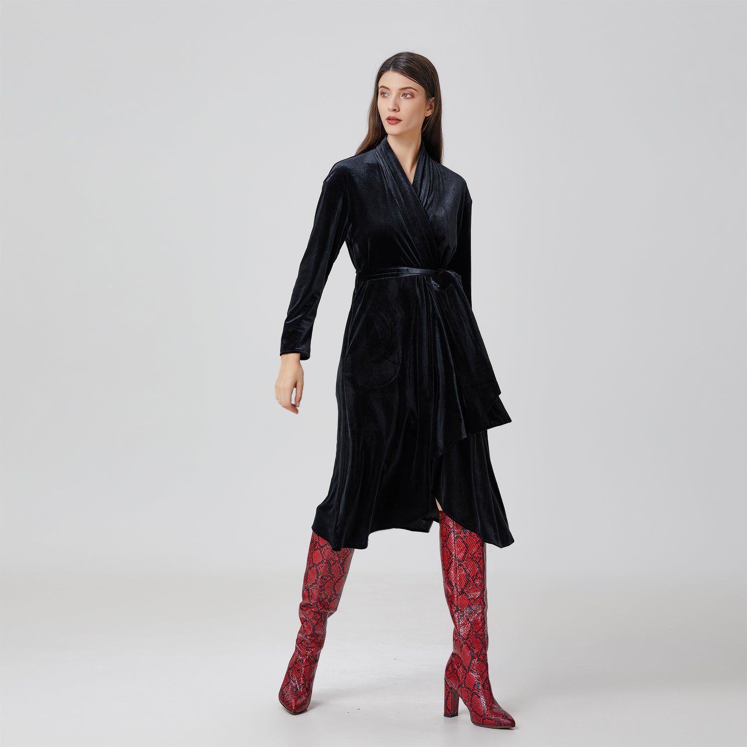 Robe-peignoir en velours à ourlet volanté