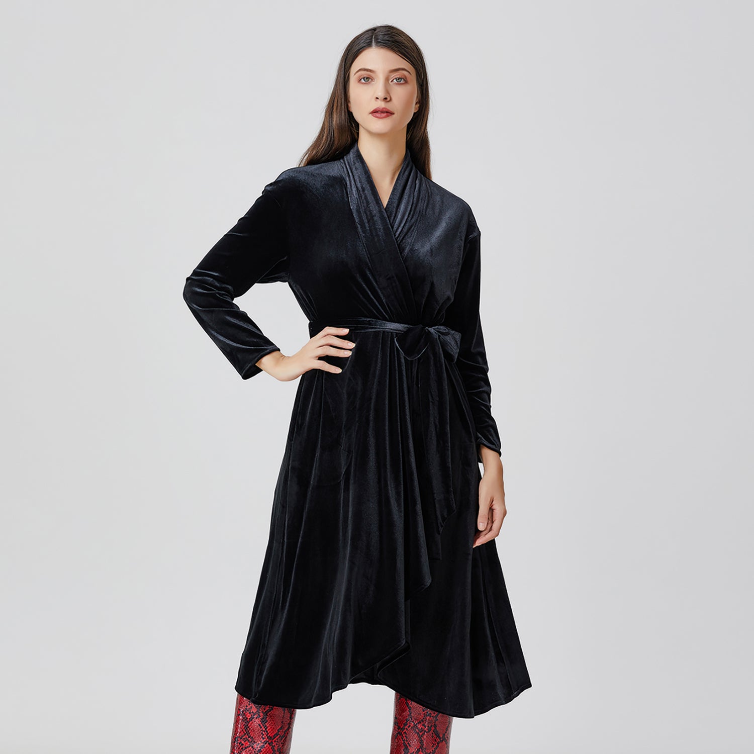 Robe-peignoir en velours à ourlet volanté