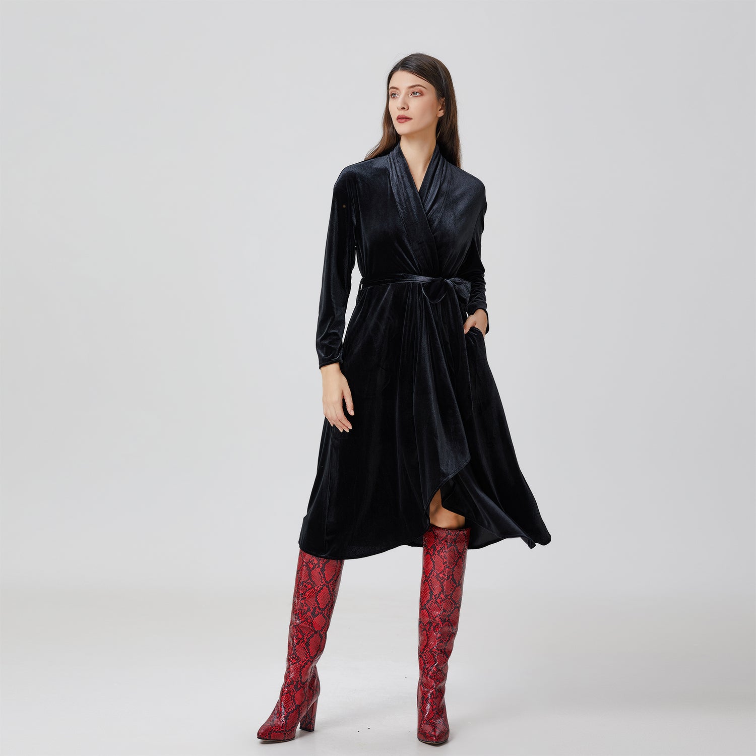 Robe-peignoir en velours à ourlet volanté