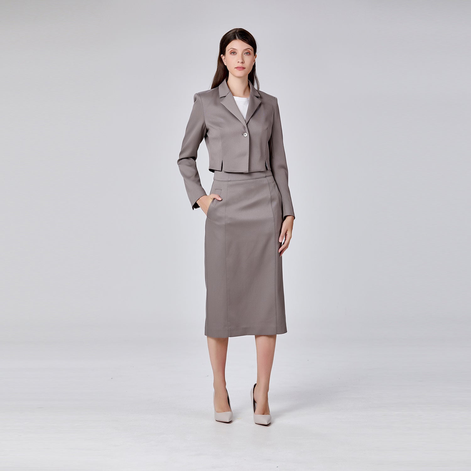 Veste de tailleur courte