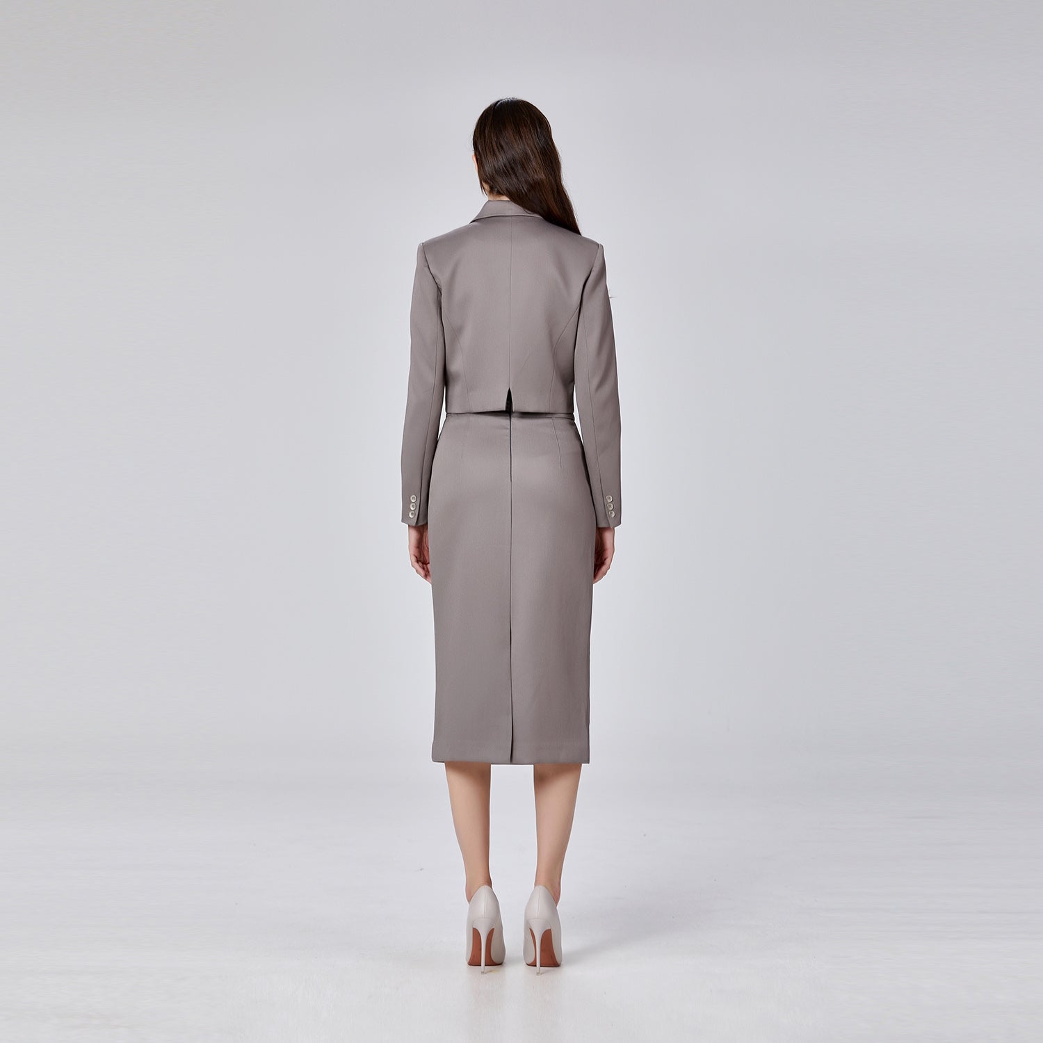 Veste de tailleur courte