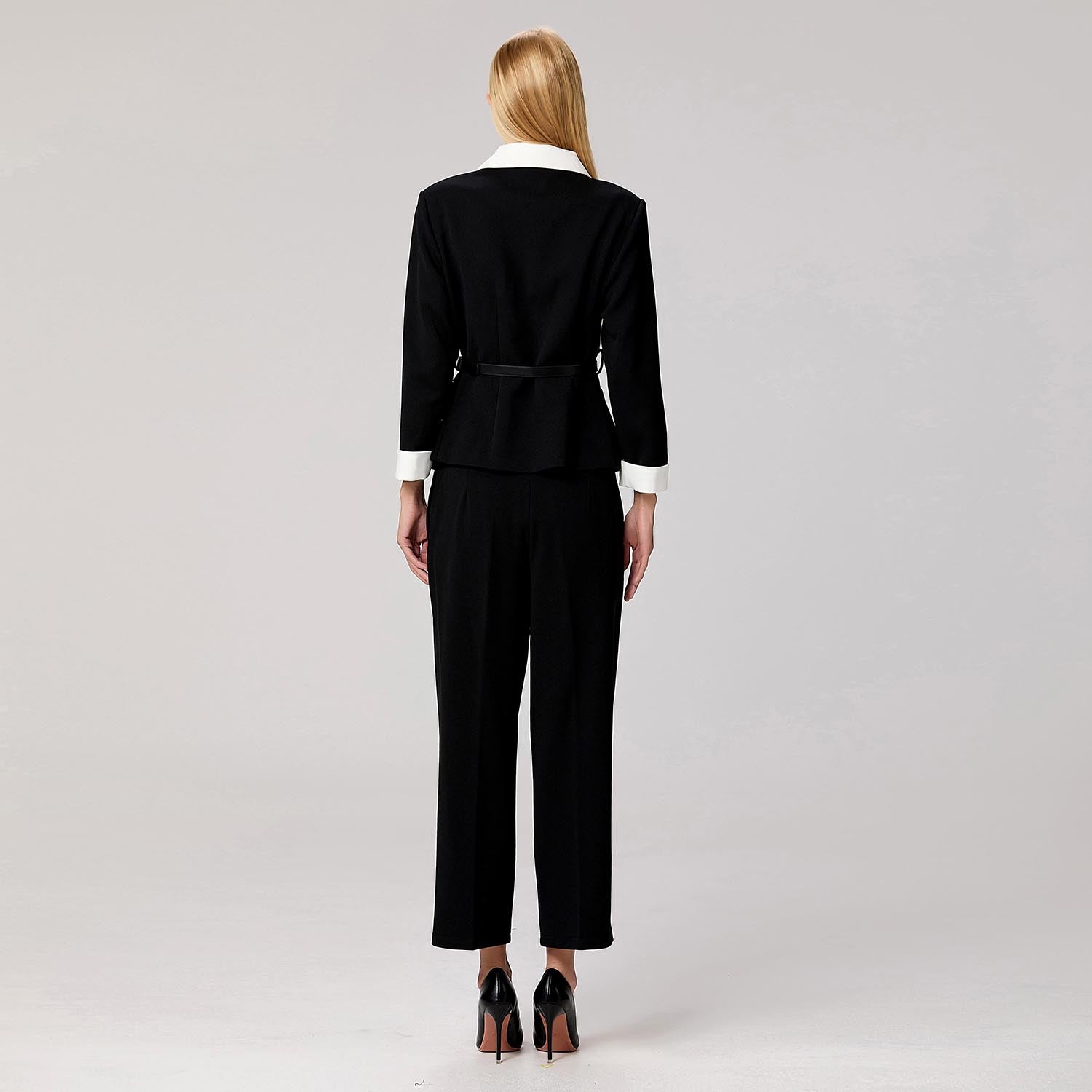 Veste croisée à col et poignet contrastés