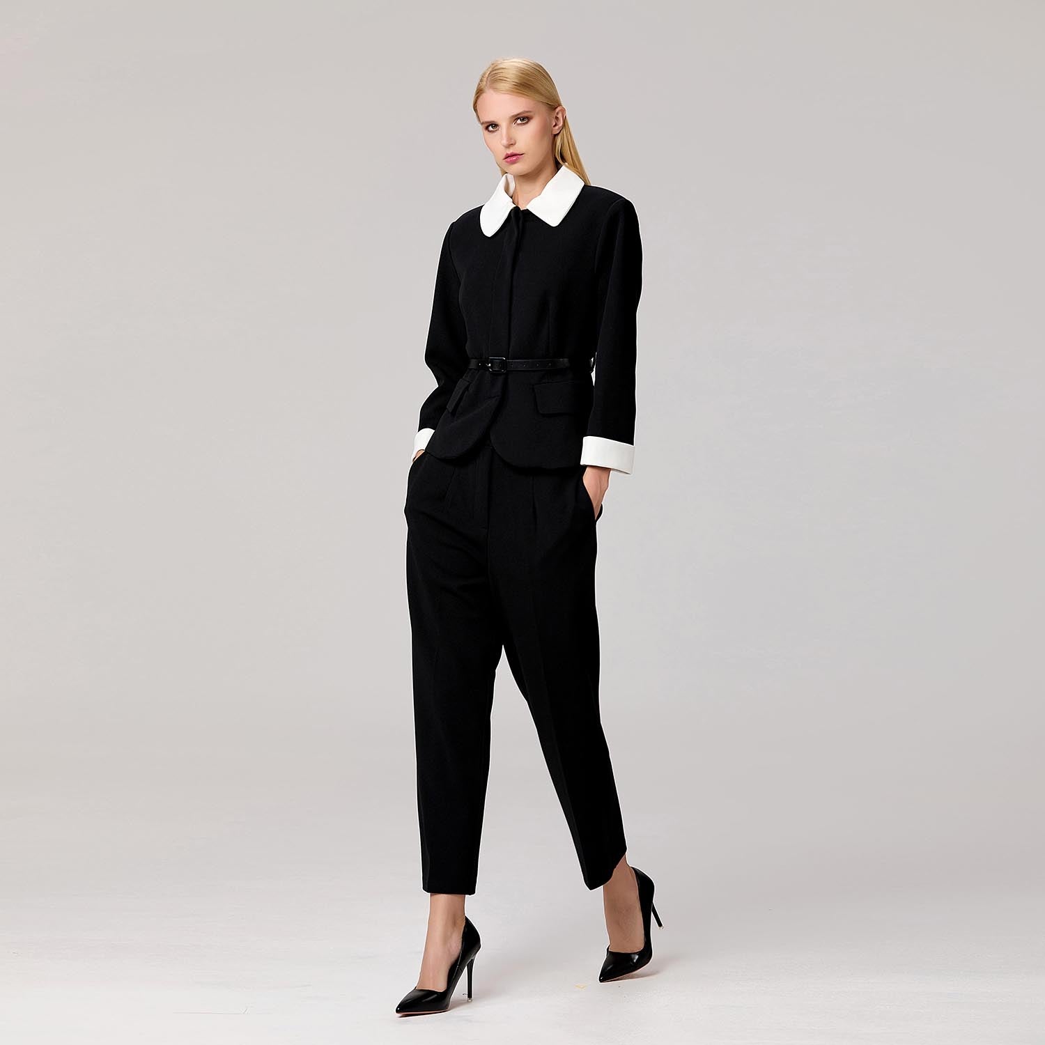 Veste croisée à col et poignet contrastés
