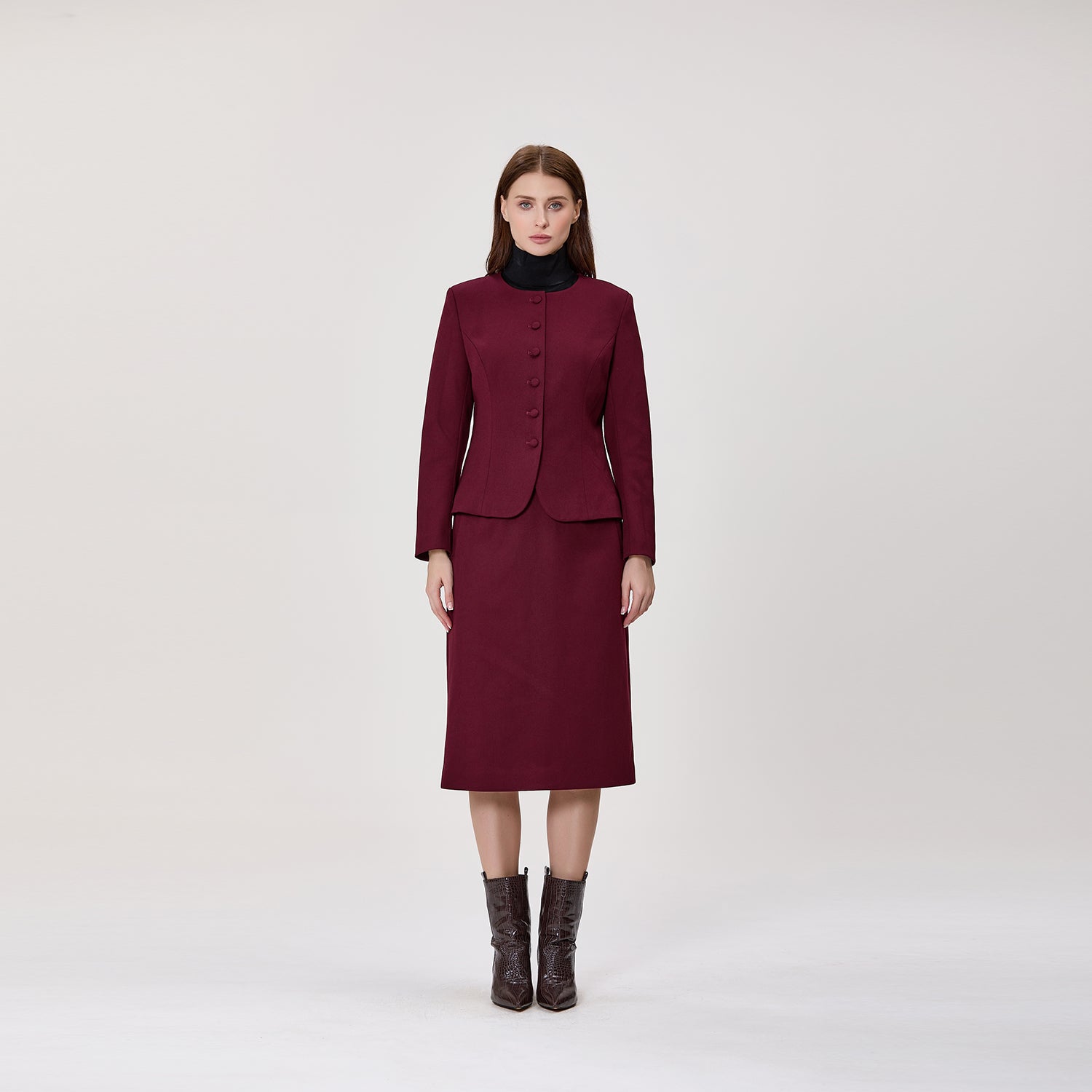 Veste cintrée à col montant et boutons recouverts