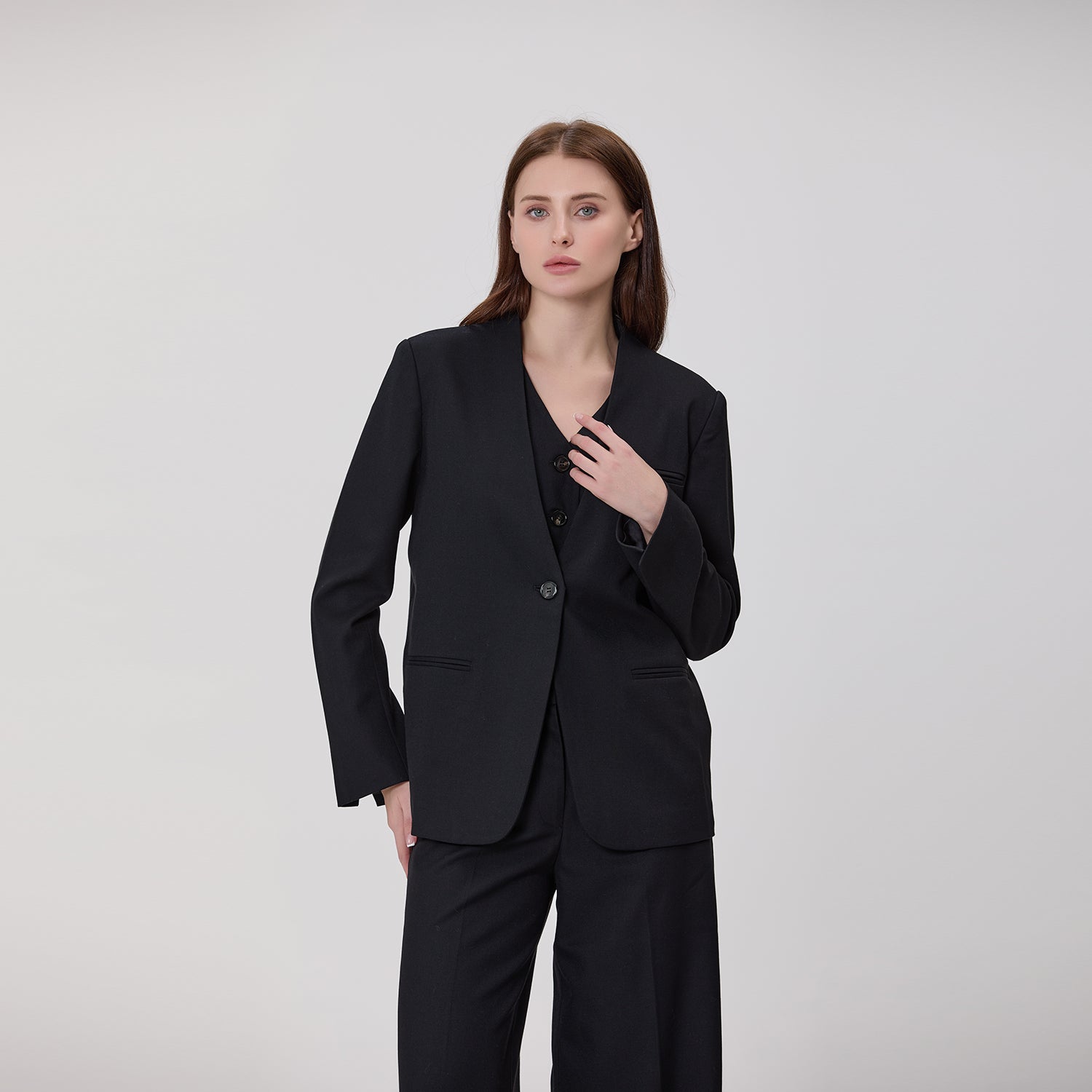 Veste tailleur à coupe droite sans col