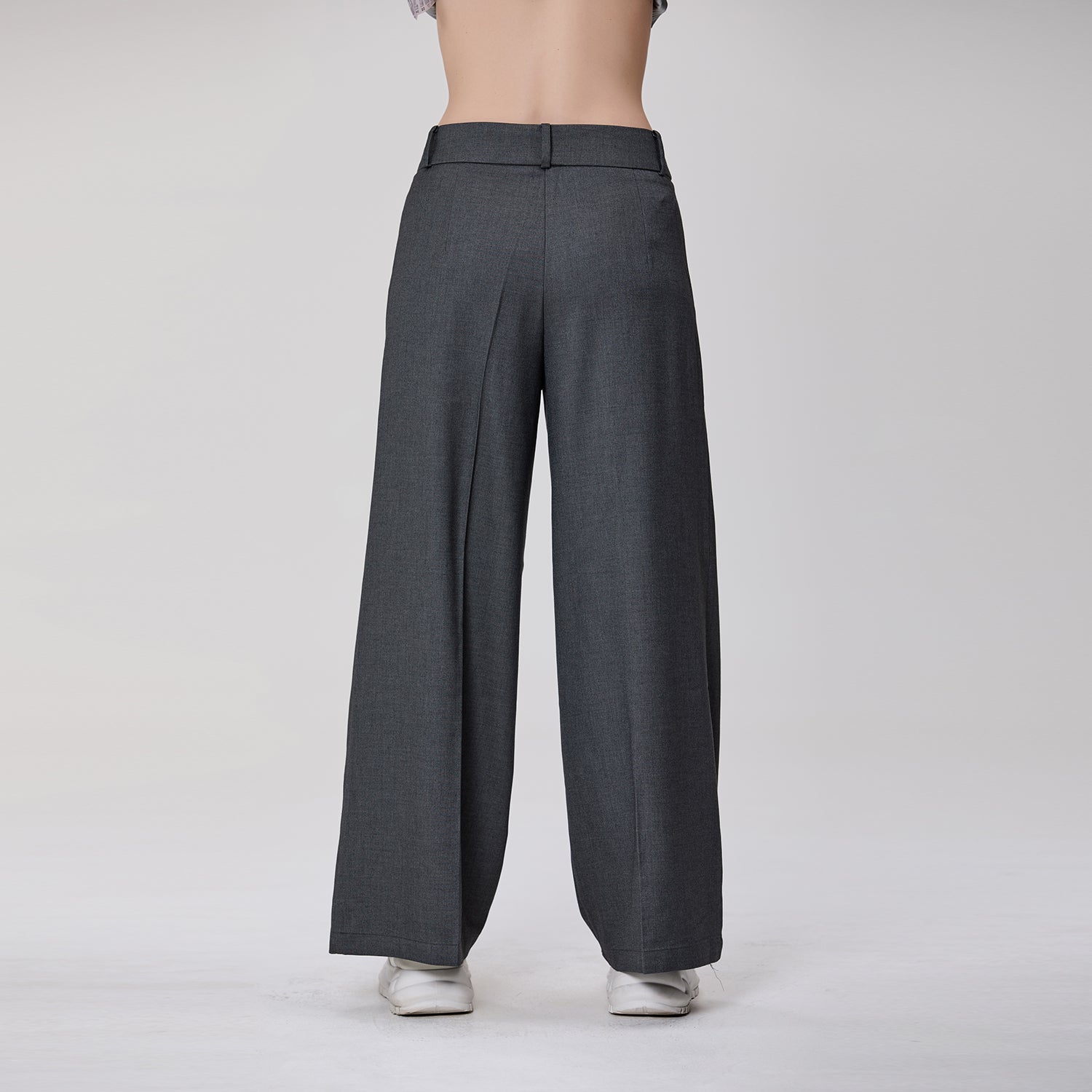 Pantalon de tailleur large à plis