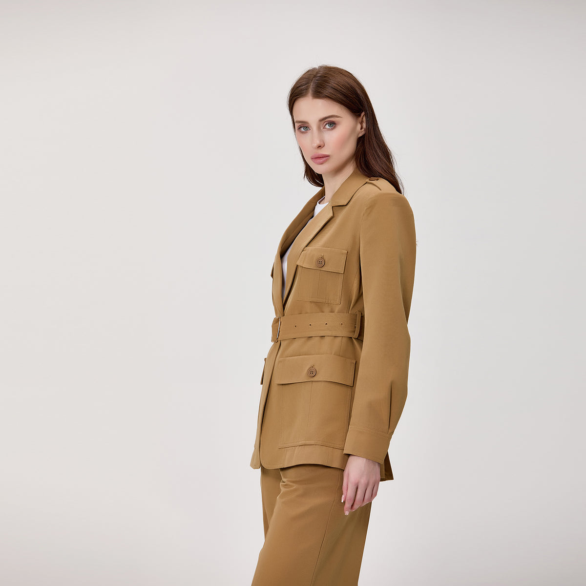 Veste Saharienne à Ceinture et Poches à Rabat