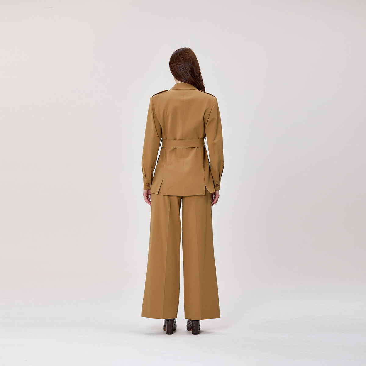 Veste Saharienne à Ceinture et Poches à Rabat