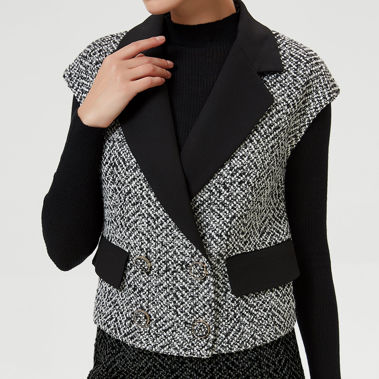 Gilet tweed à col contrasté