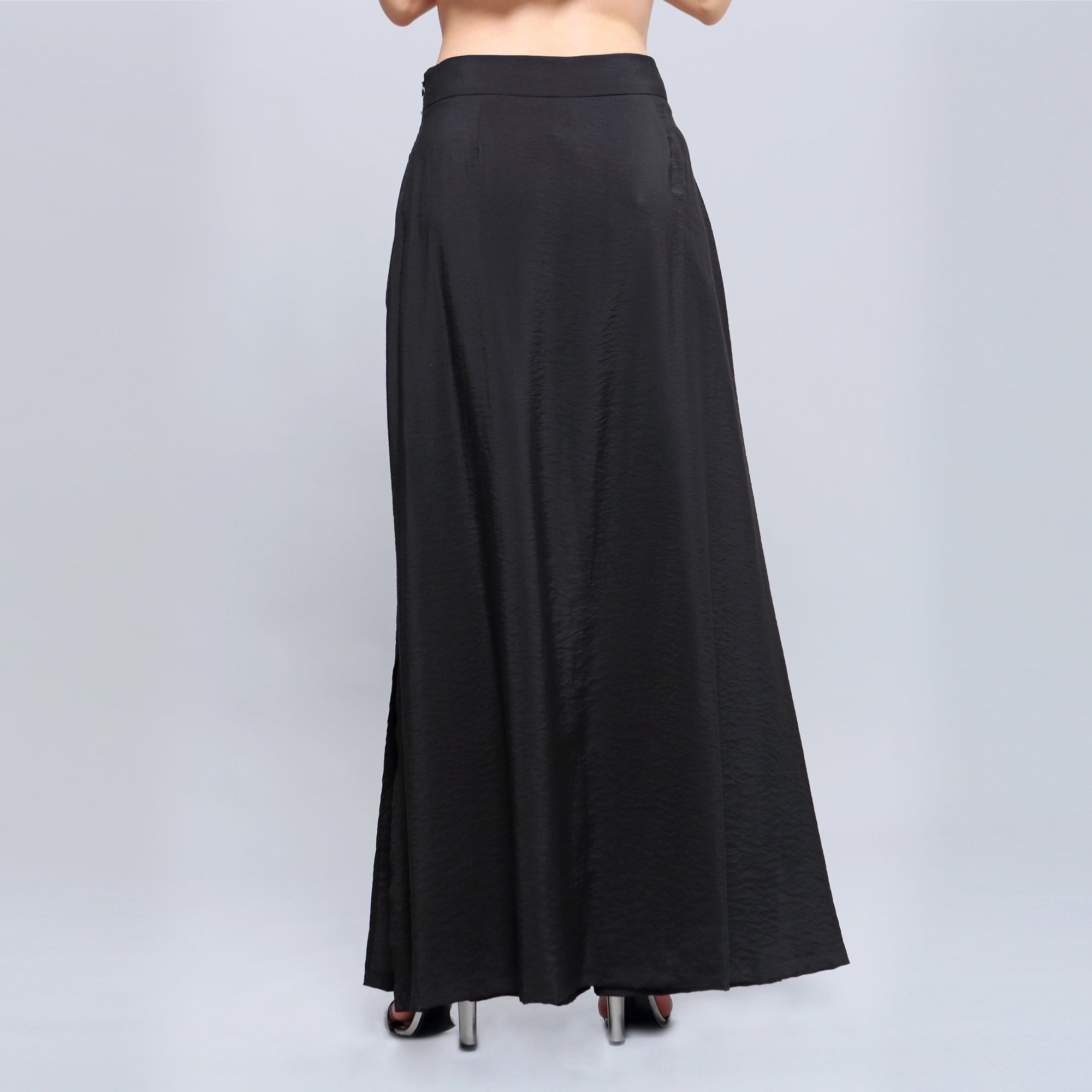 Pantalon large avec panneau de jupe arrière