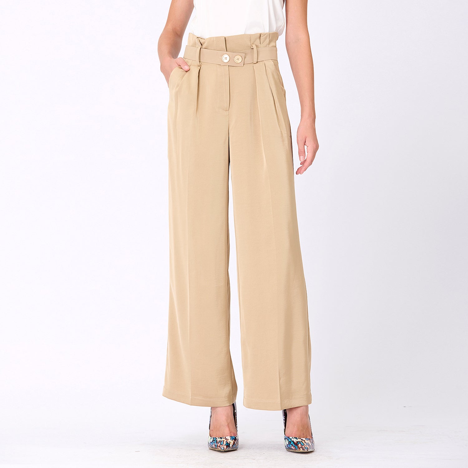 Pantalon droit à plis