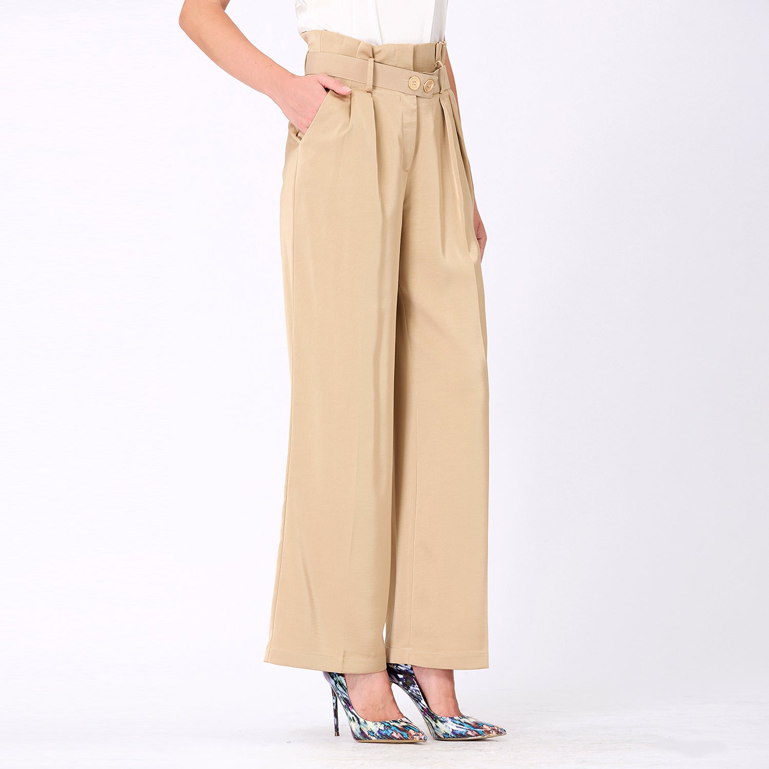 Pantalon droit à plis