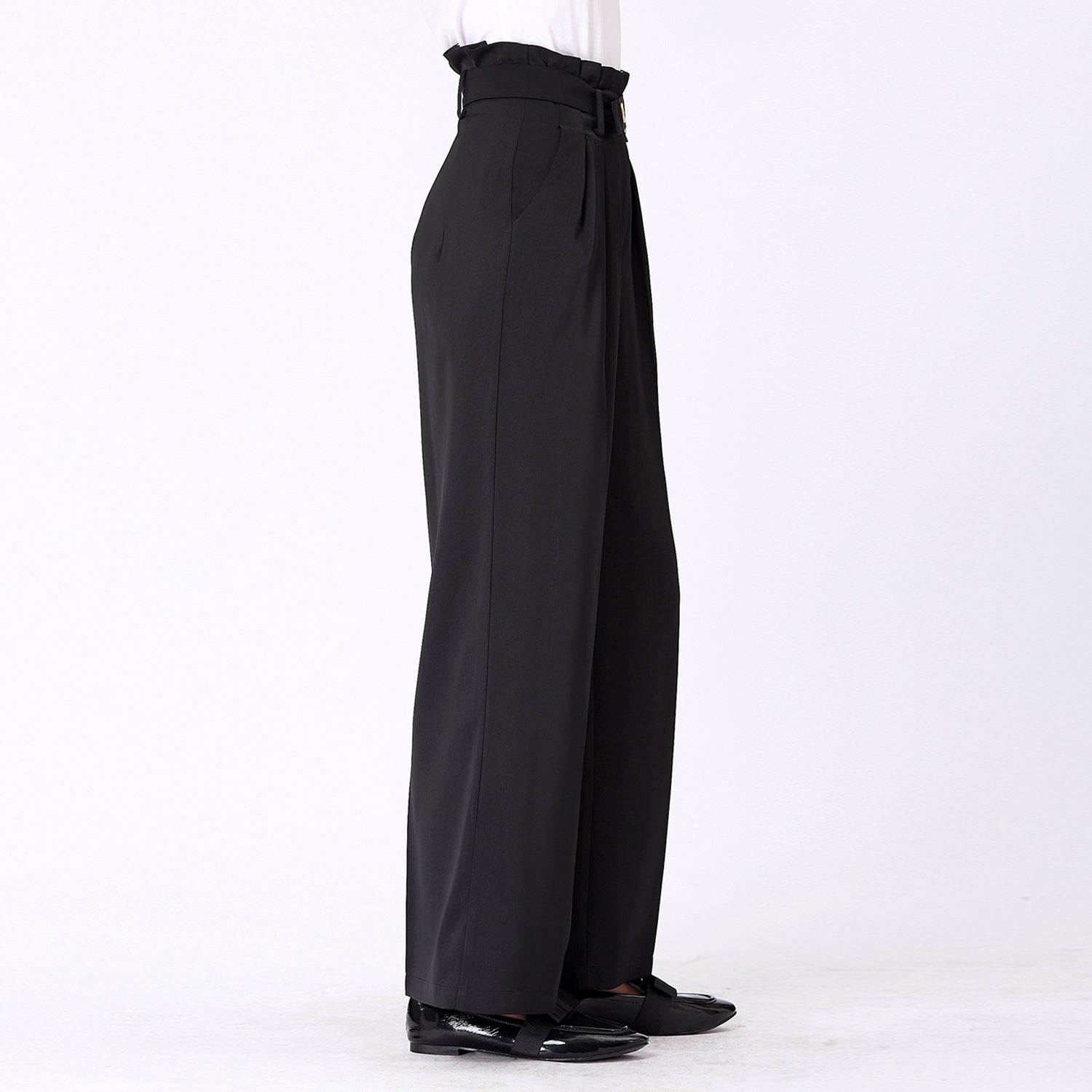 Pantalon droit à plis