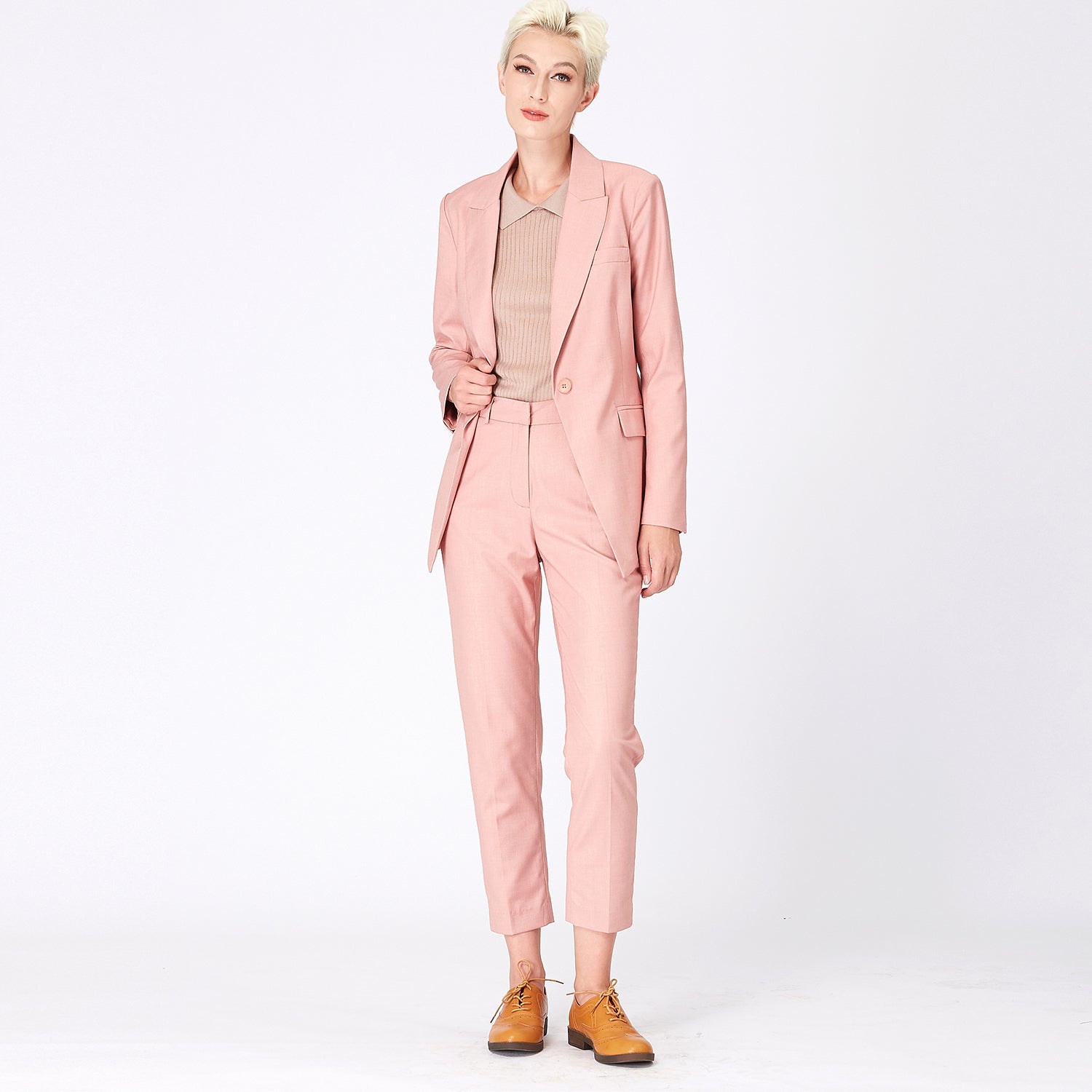 Pantalon tailleur coupe ajustée