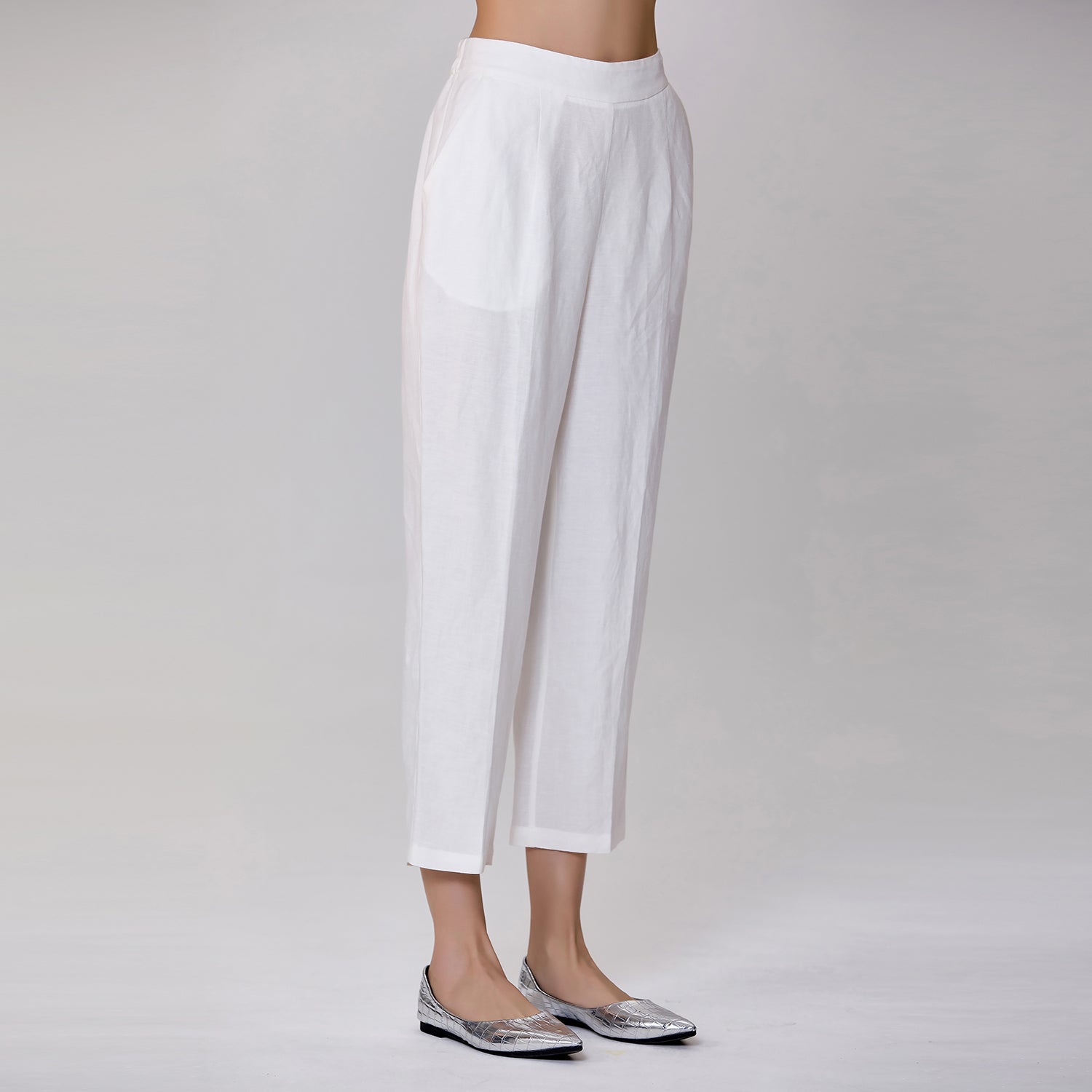 Pantalon droit en lin