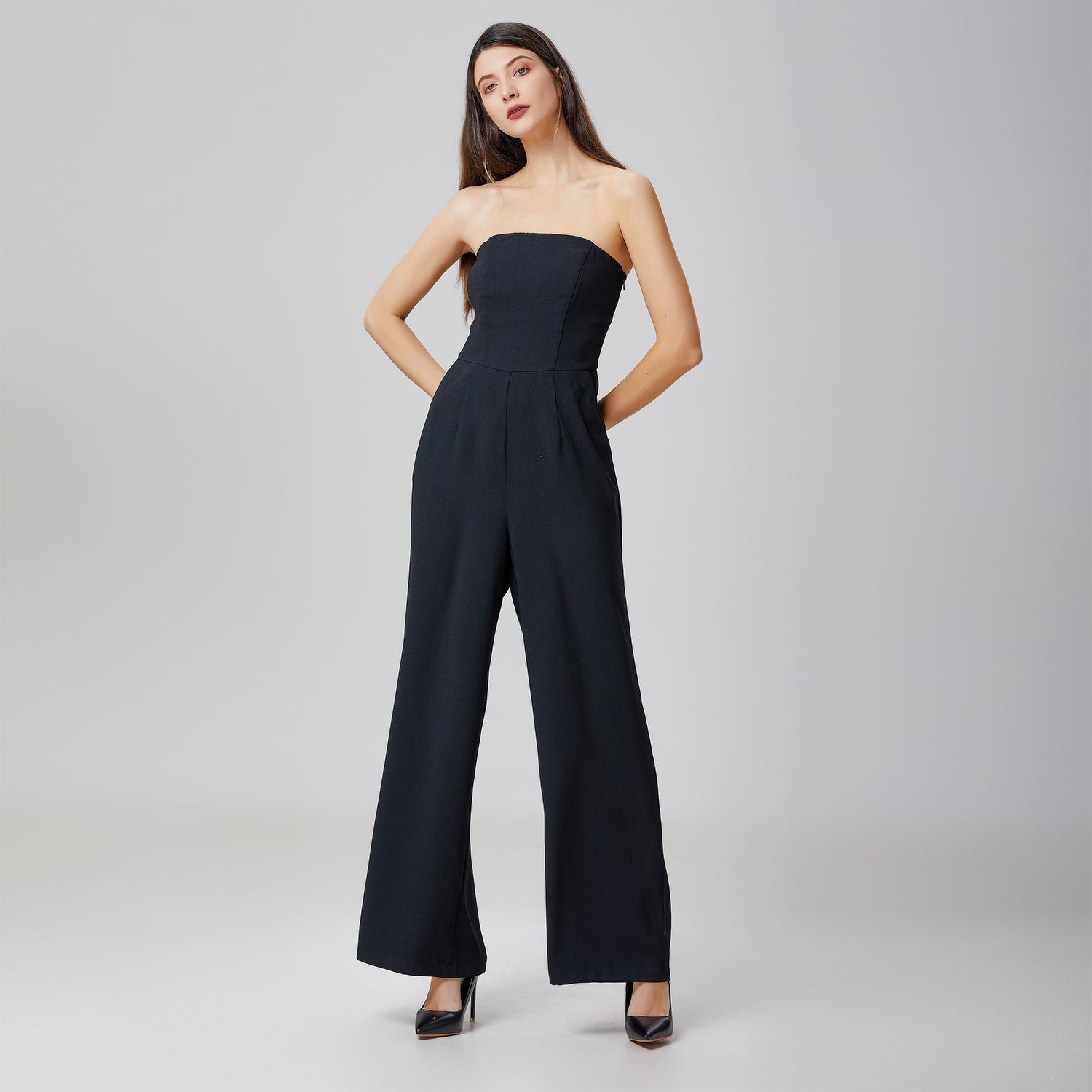 Combinaison bustier minimaliste