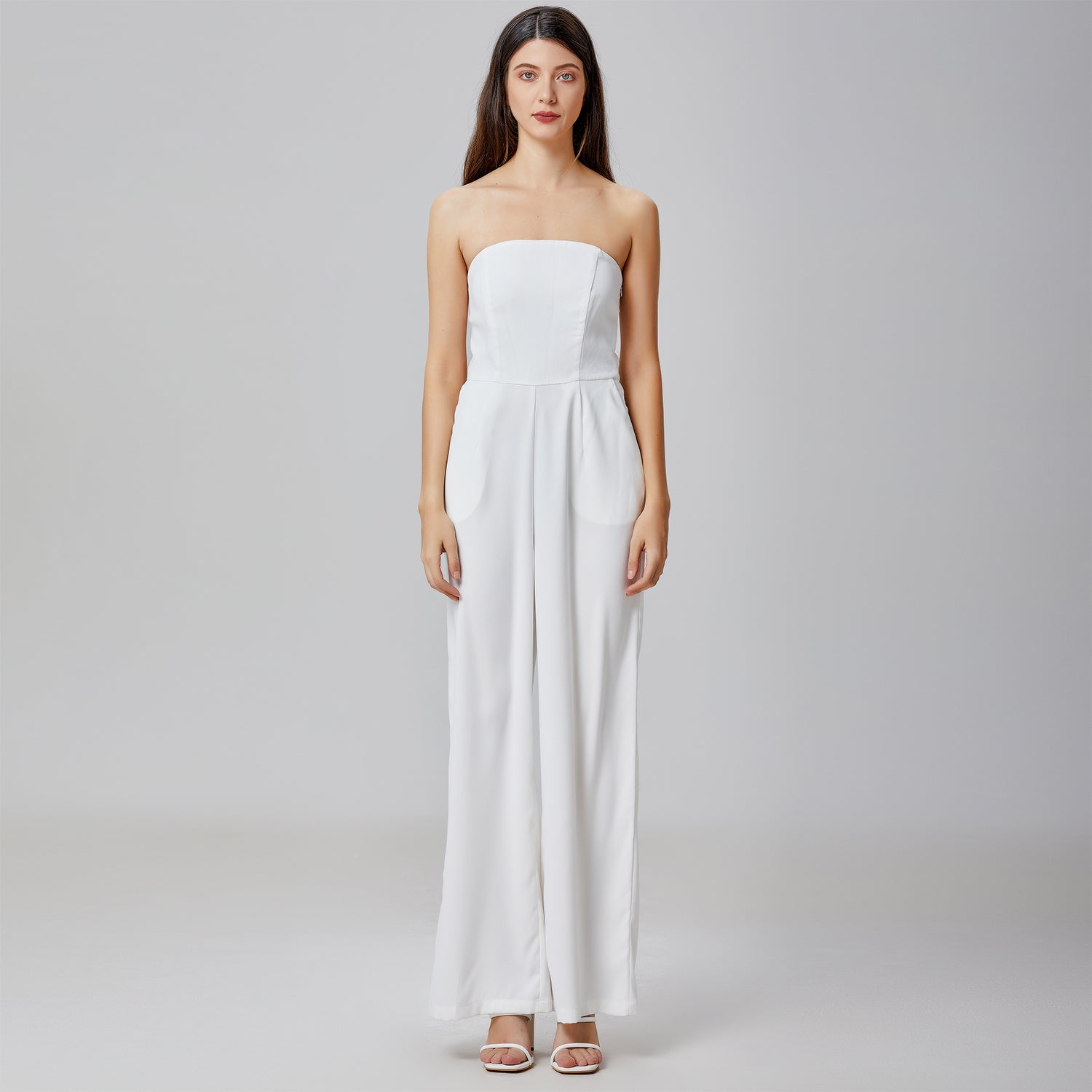 Combinaison bustier minimaliste