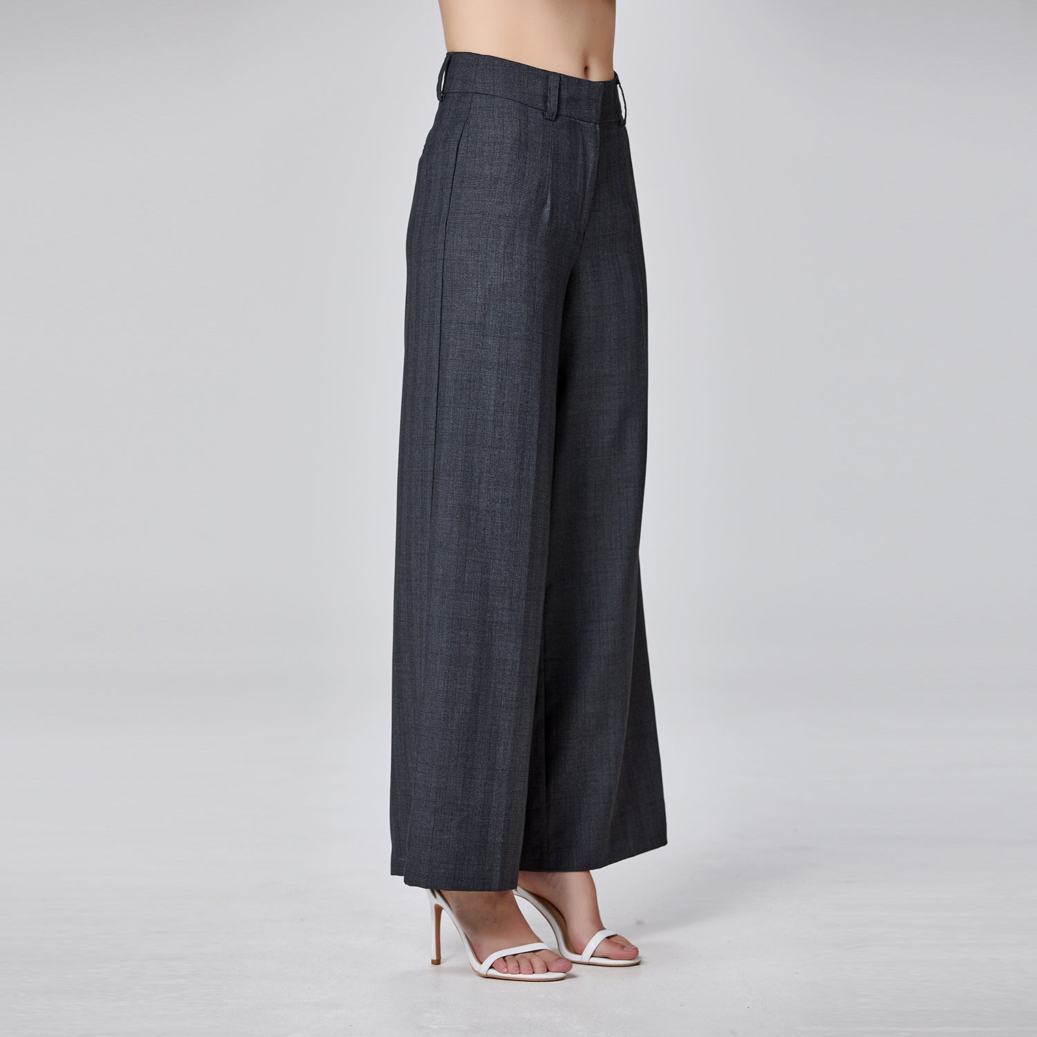 Pantalon tailleur large coupe droite